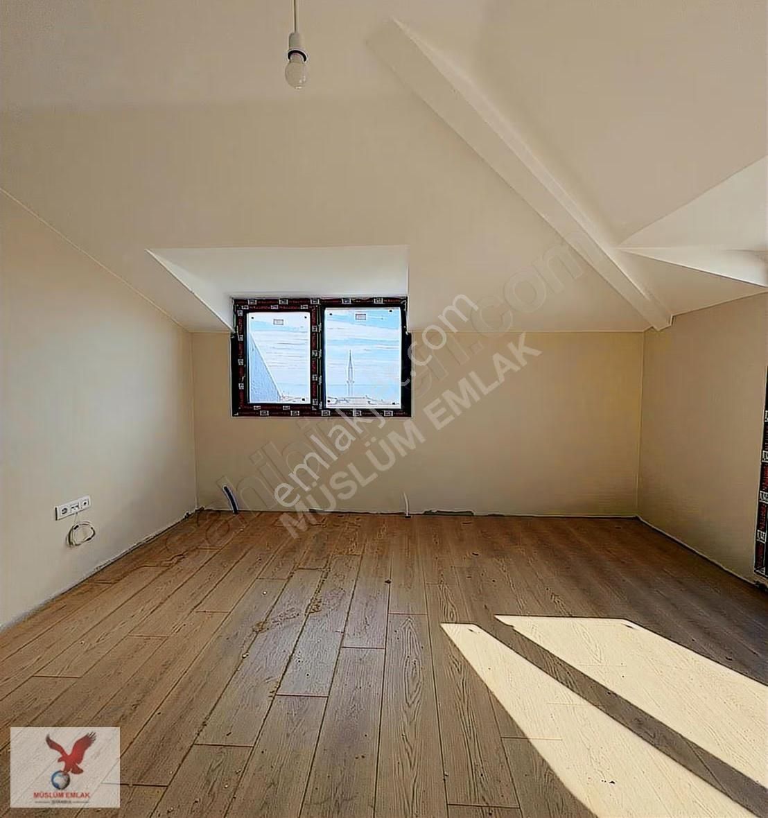 Avcılar Site İçerisinde Merkezde 5+2 Sıfır Deniz Manzaralı Daire - Görsel 18