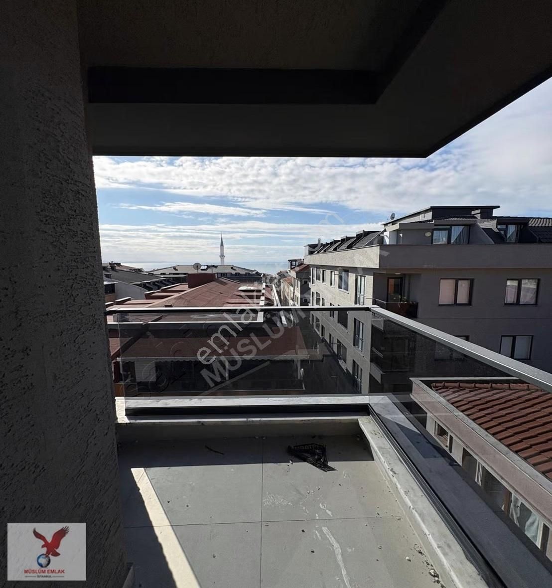 Avcılar Site İçerisinde Merkezde 5+2 Sıfır Deniz Manzaralı Daire - Görsel 13