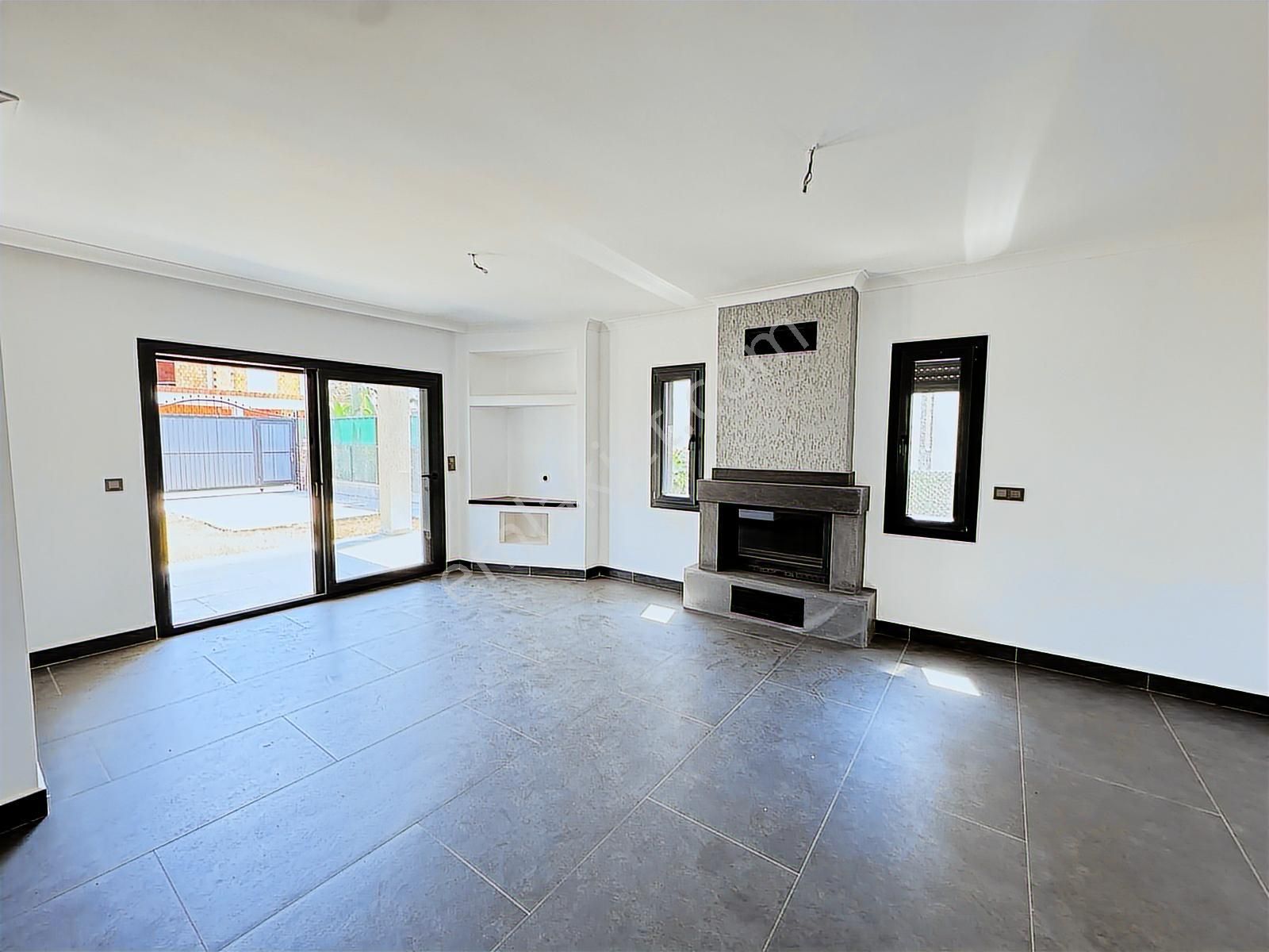 Turgutreis Merkez'de Satılık Tam Müstakil 4+1 Villa - Görsel 17