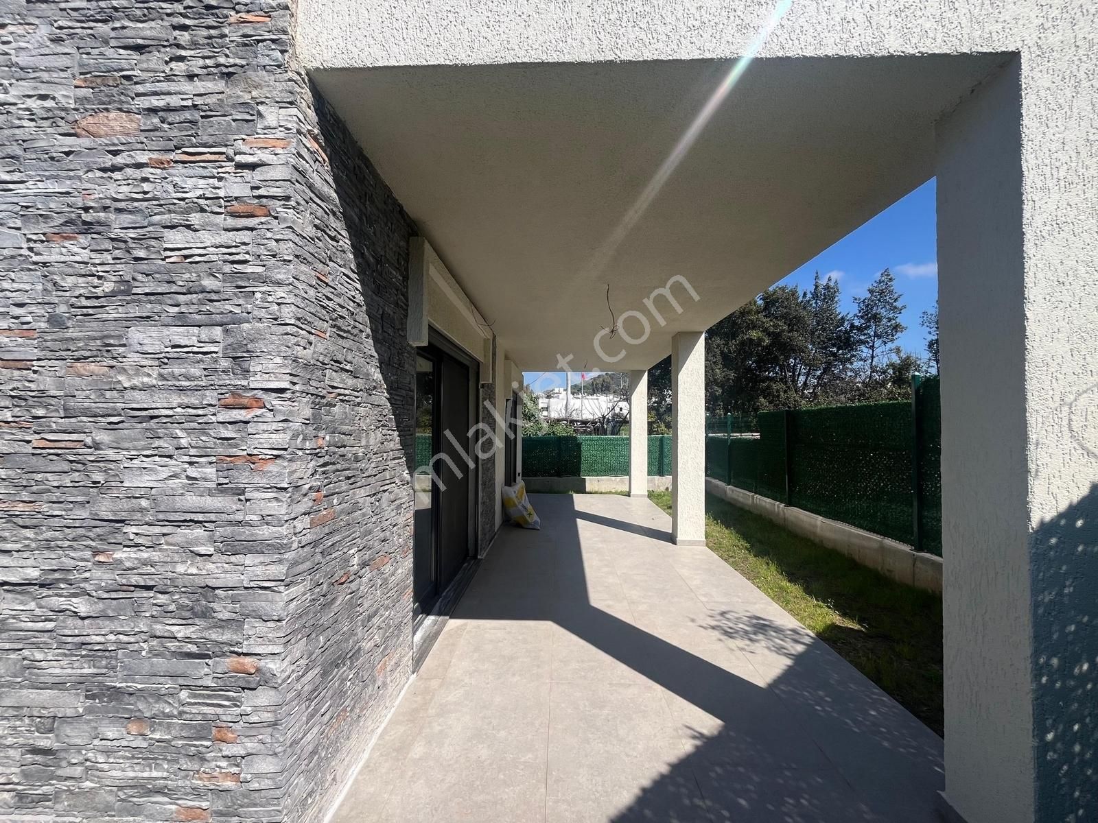 Turgutreis Merkez'de Satılık Tam Müstakil 4+1 Villa - Görsel 9