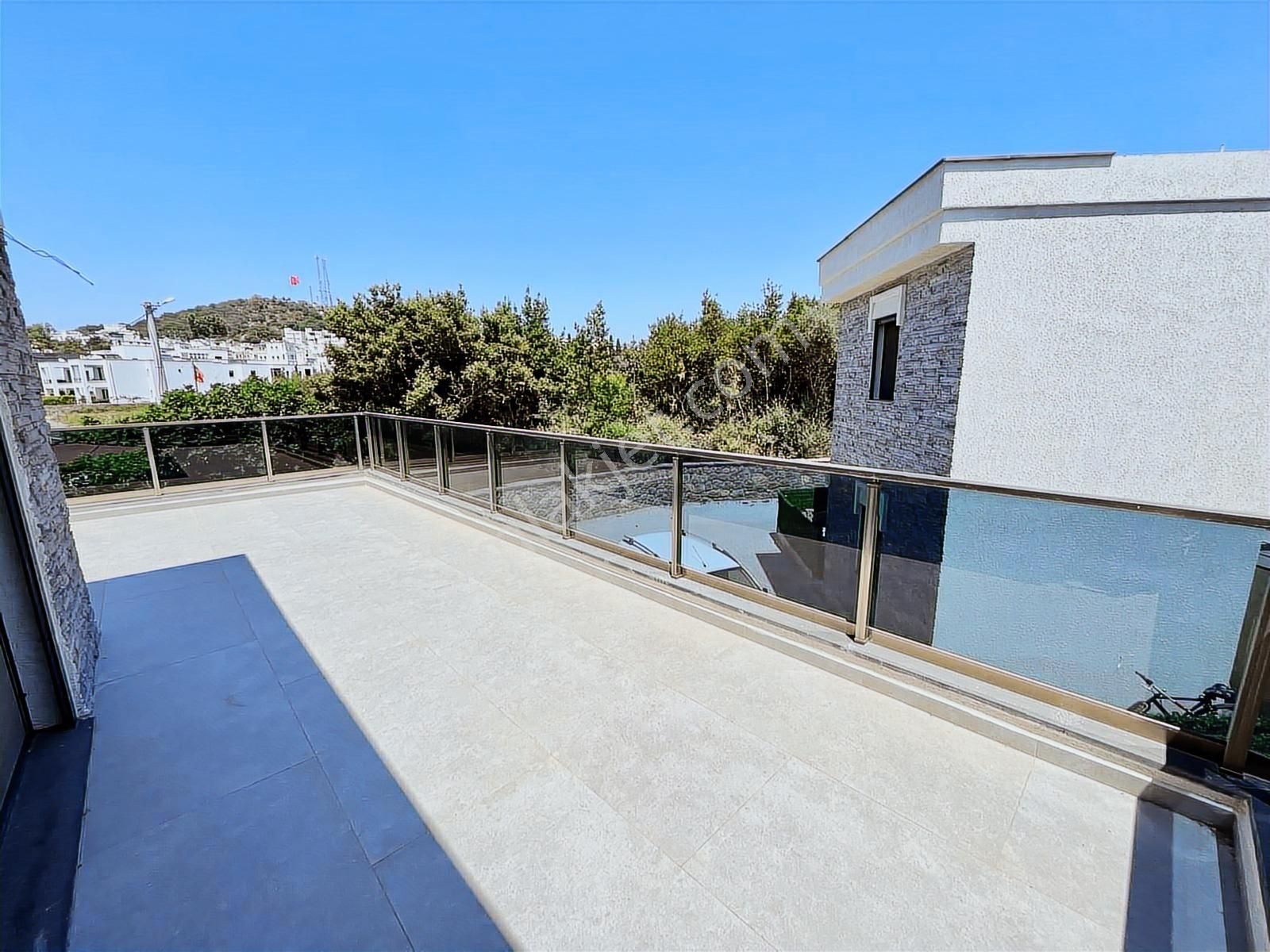 Turgutreis Merkez'de Satılık Tam Müstakil 4+1 Villa - Görsel 12