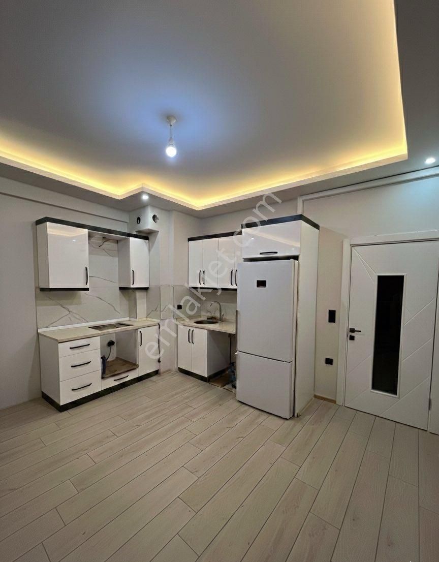 Kuşadası Güzelçamlı Da 2+1 Balkonlu Ara Kat Daire - Görsel 2