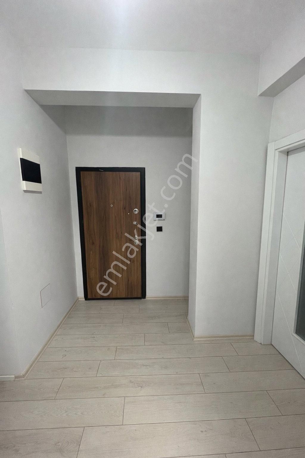 Kuşadası Güzelçamlı Da 2+1 Balkonlu Ara Kat Daire - Görsel 5