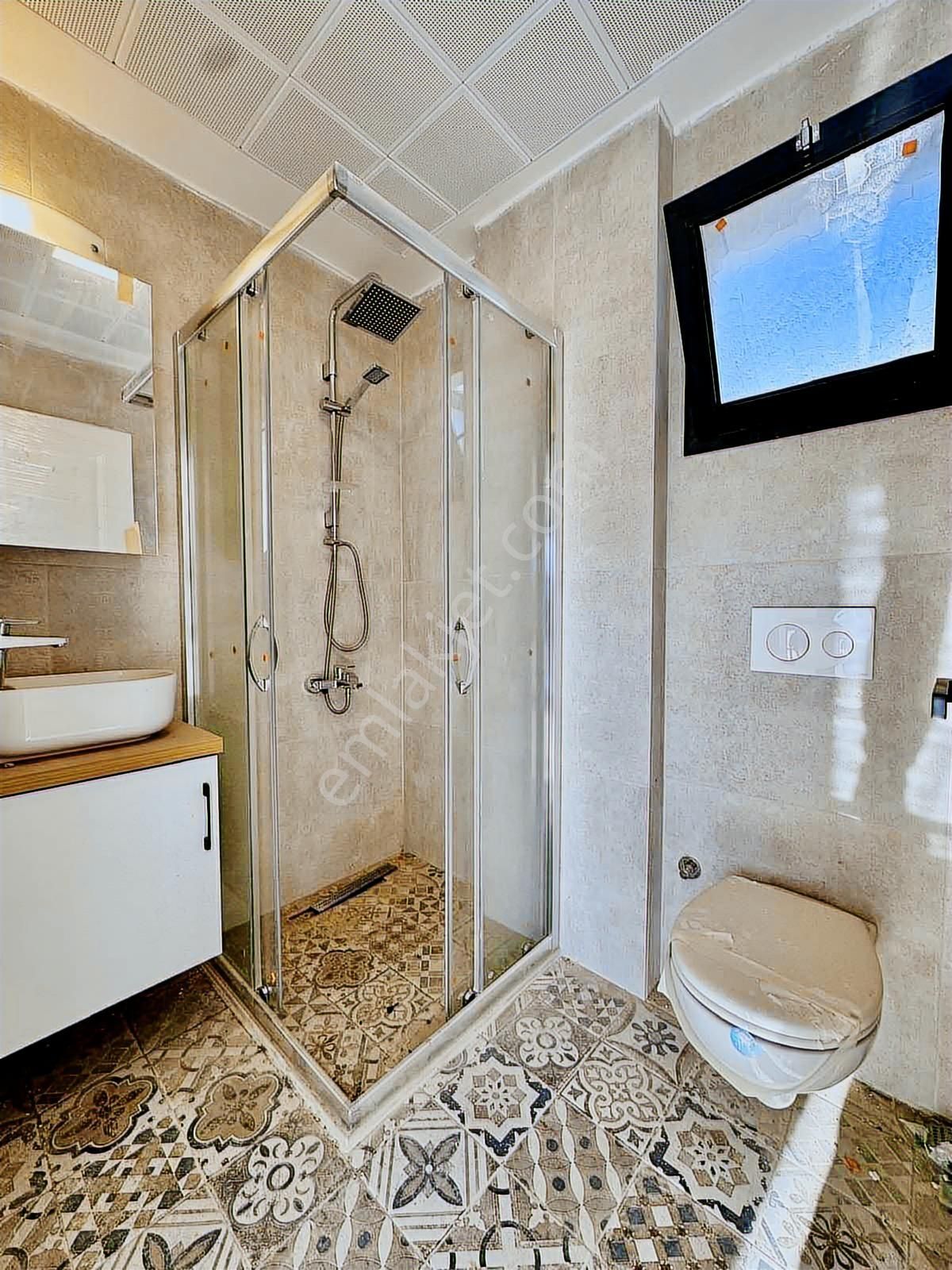 Kuşadası'nda 7/24 Güvenlikli Havuzlu Sitede Satılık 3+1 Villa - Görsel 28