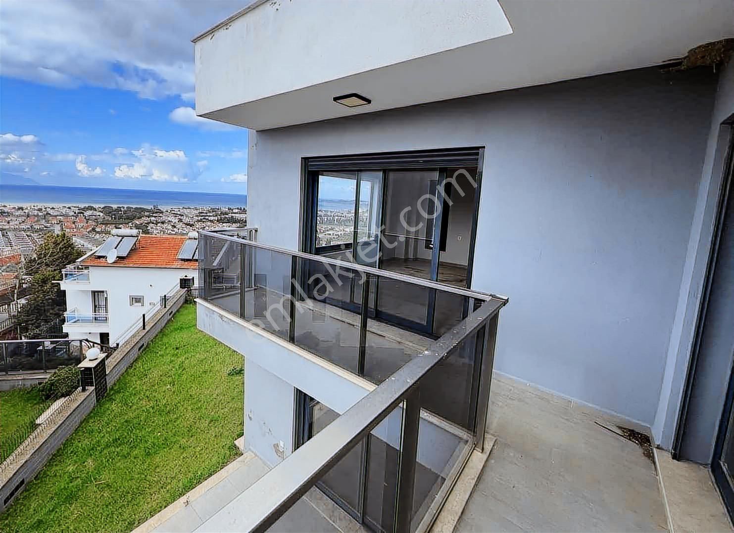 Kuşadası Soğucak'ta Satılık Özel Havuzlu 4+1 Villa - Görsel 2