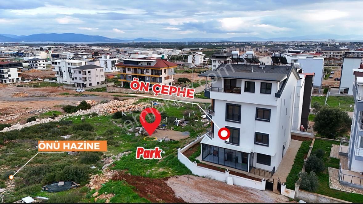 Didim Cumhuriyet Mahallesi’nde – Önü Hazine Arazisi, Yanı Park – 2+1