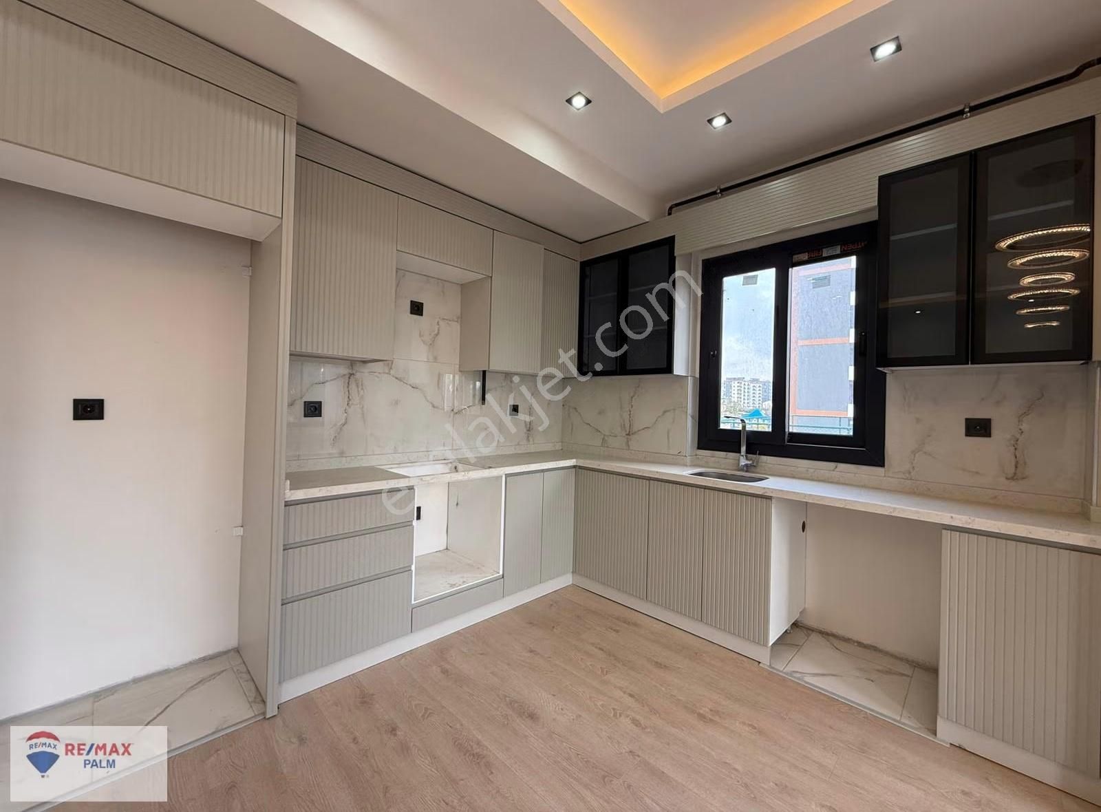 Remax Palm'den Yaşardoğu'da 3 Cepheli Geniş 2+1 Sıfır Daire - Görsel 26