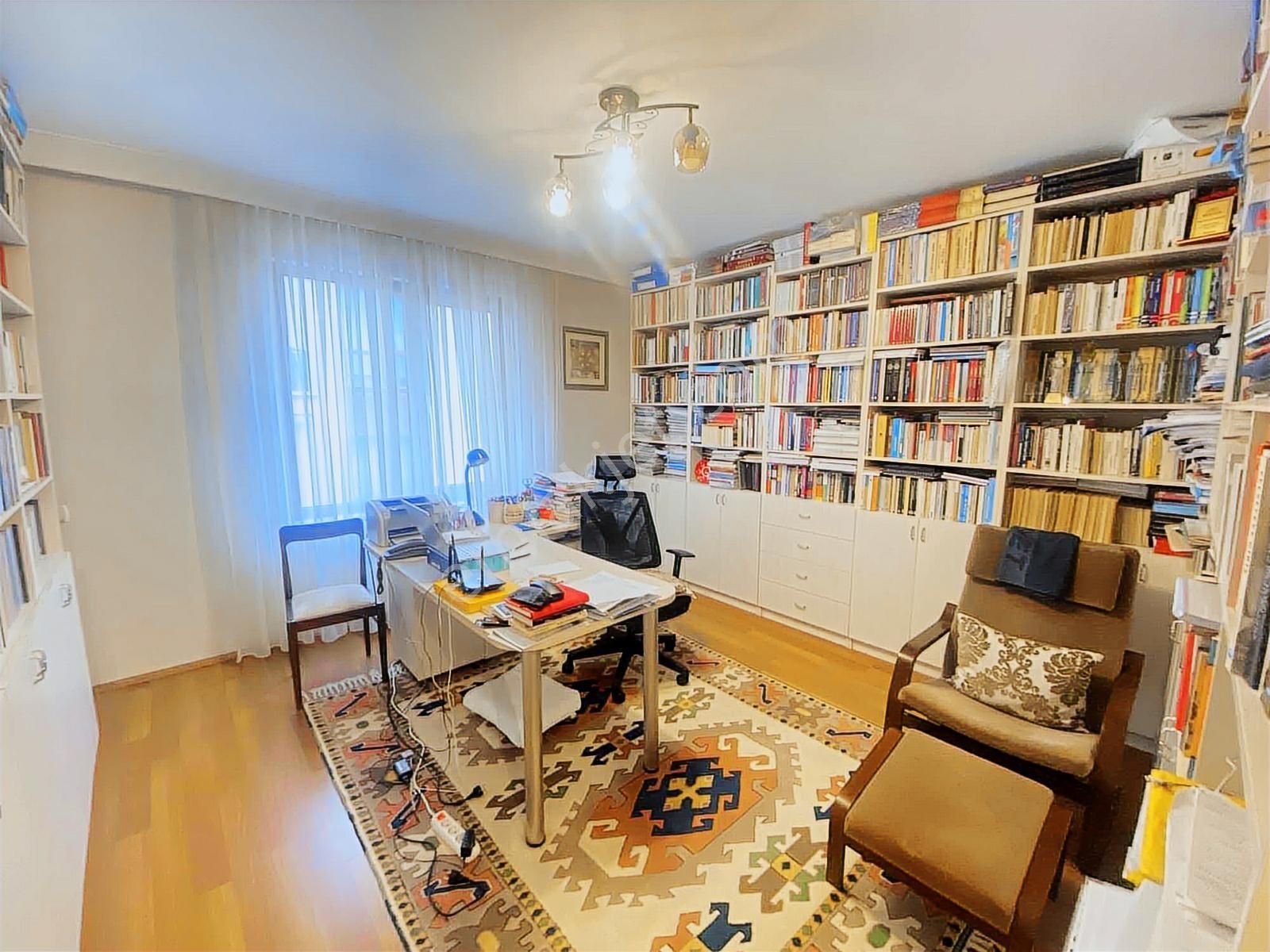 Kırkkonaklar Çagdaş Yakını Katta Tek 4+1 200 M2 Fırsat Daire - Görsel 28