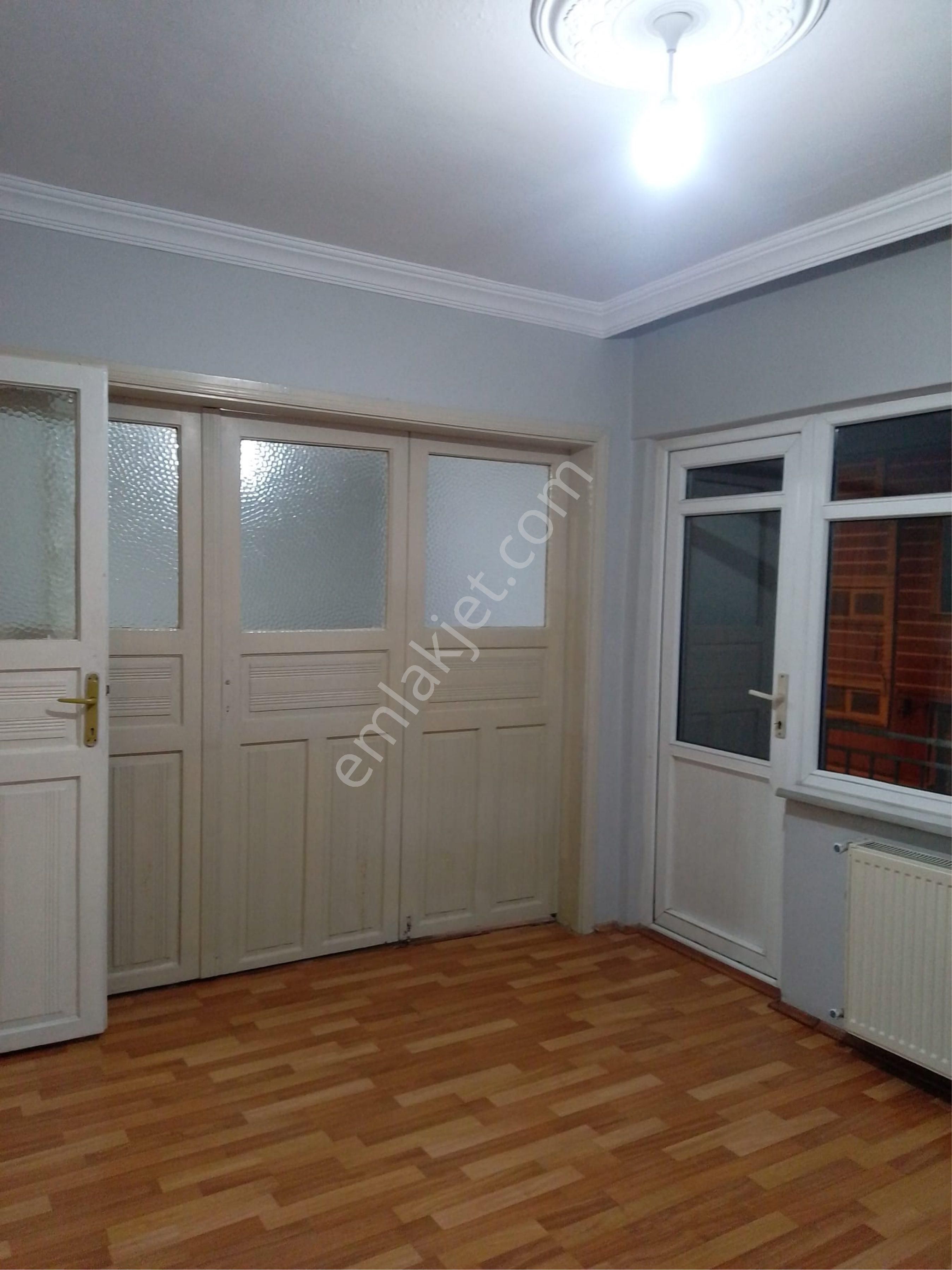 2+1 Kullanışlı Daire - Görsel 11