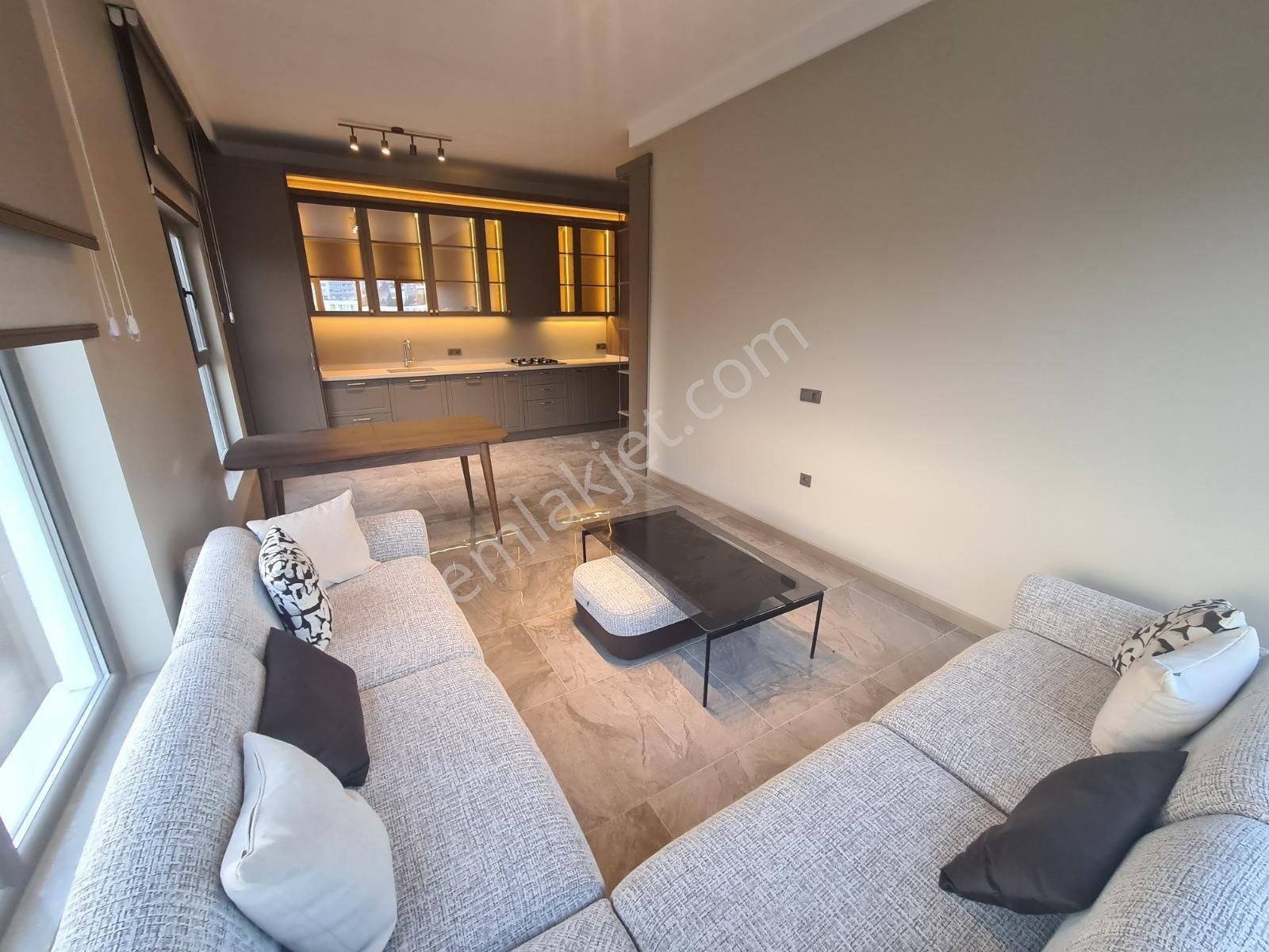 Ege Mahallesinde Lüks Site İçerisinde 3+1 Daire Realty Gate'ten - Görsel 3