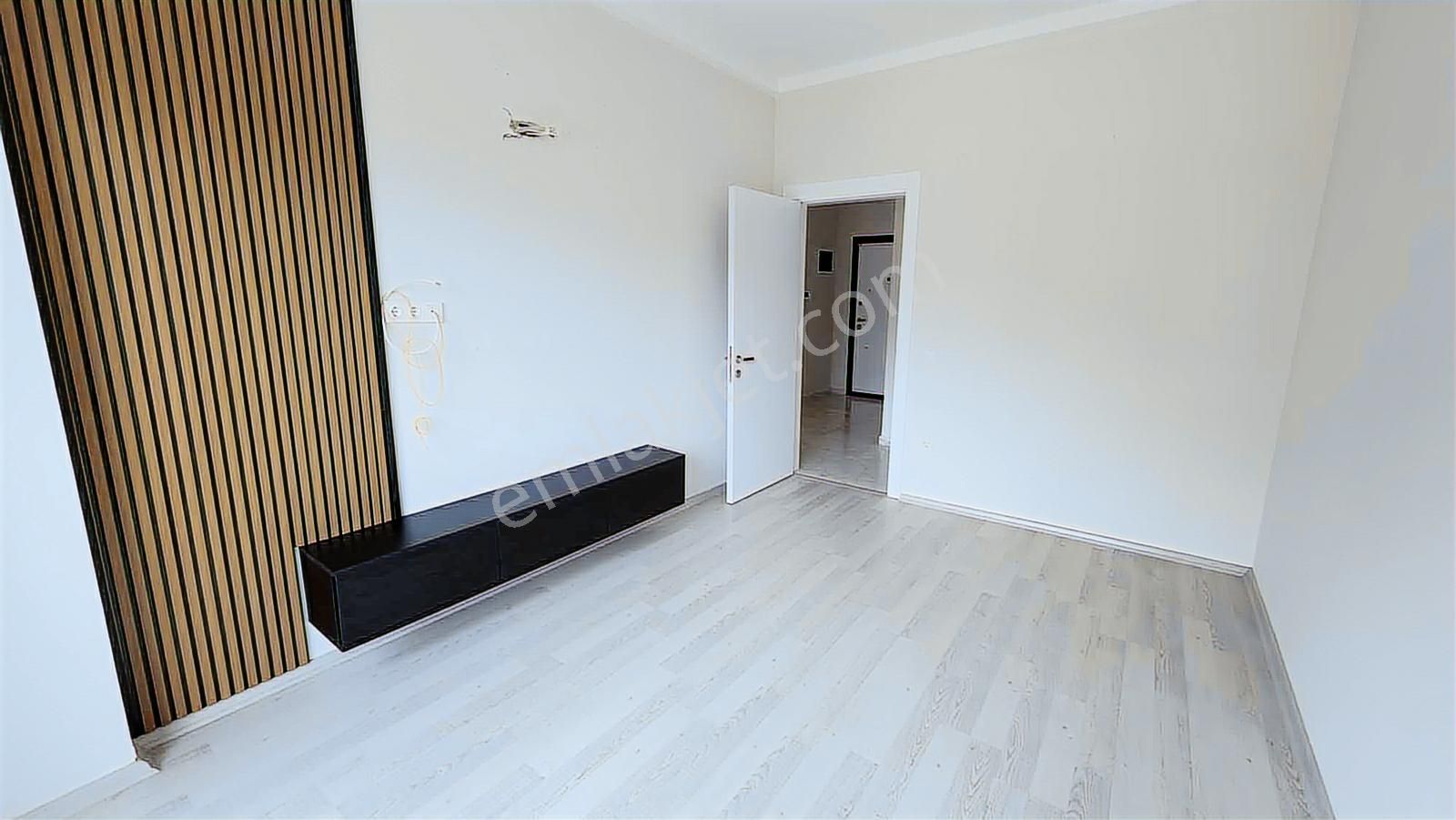 Deniz Manzaralı Önü Kapanmaz Ayrı Mutfak Kiralık Daire - Görsel 12