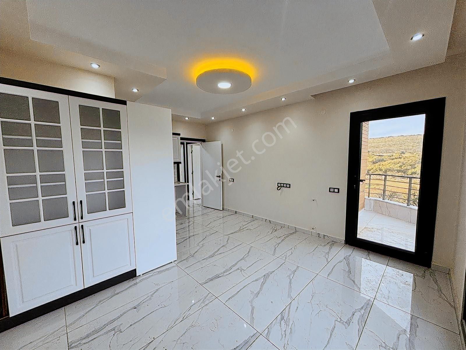 Didim Cumhuriyet Mahallesinde Önü Hazine Arazisi, Yanı Park - Görsel 8