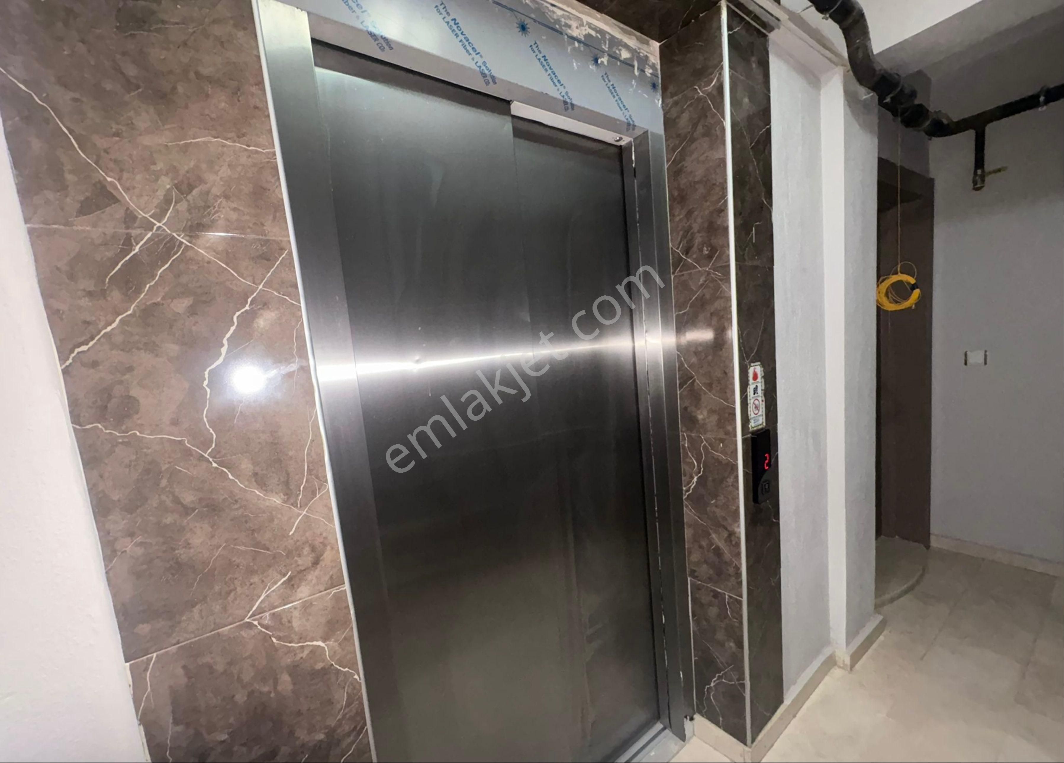 Azur Gayrimenkul Ara Kat D.gazlı 2+1 Kiralık - Görsel 16