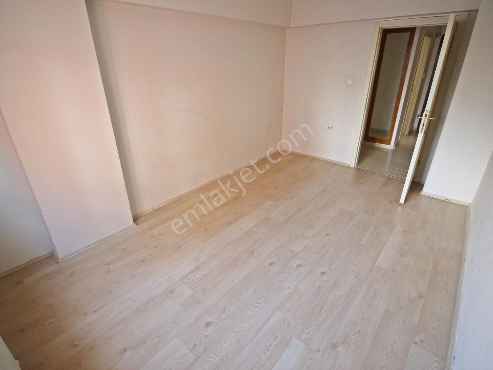 Piyade Mh'de Atilla Eşer Cd. Yanı 3+1 Krediye Uygun Ön Cephe - Görsel 9