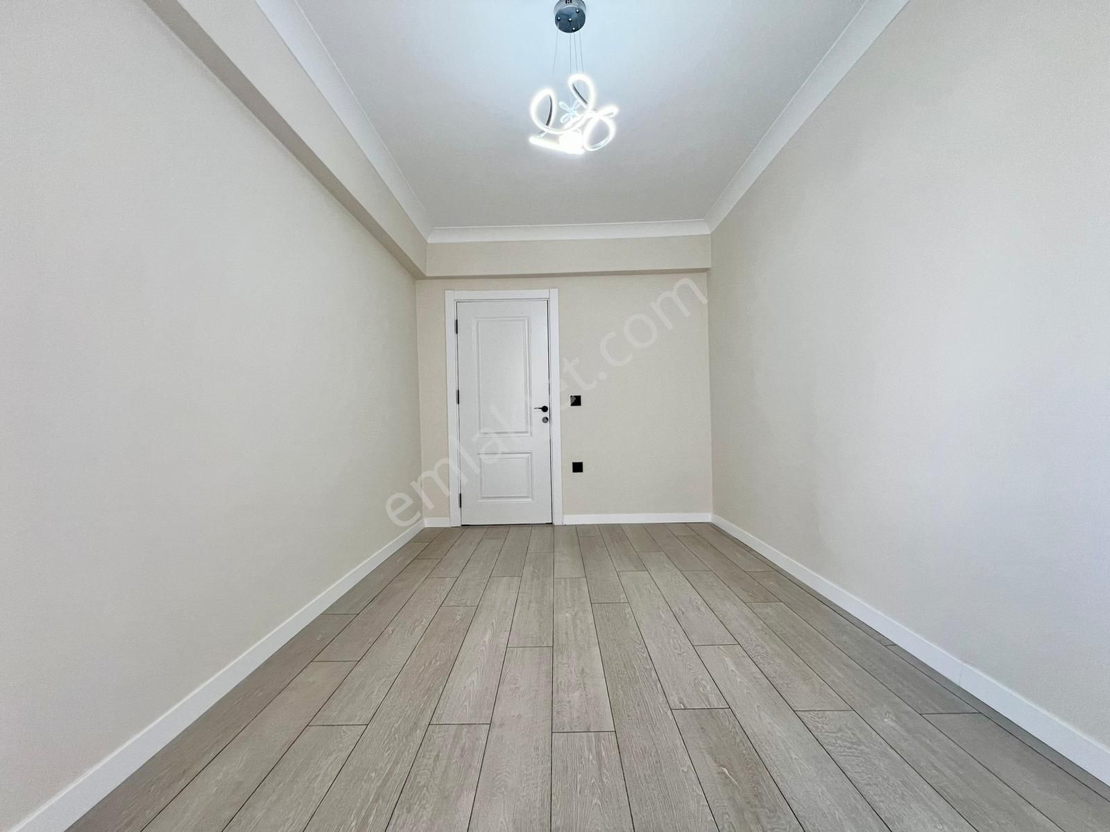 ꧁ay Emlaktan꧂ Akçay'da İçi Komple Yenilenmiş Şık Tasarımlı Ebeveyn Banyolu Öncephe Satılık 3+1daire - Görsel 27