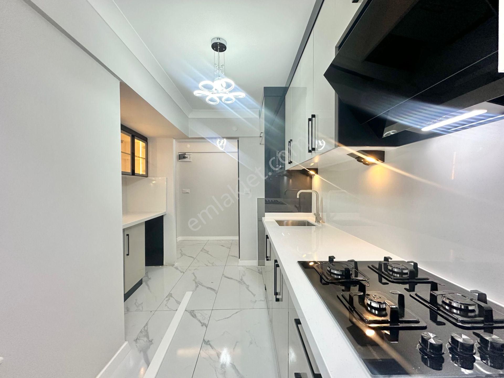 ꧁ay Emlaktan꧂akçay Merkezde Denize Yakın Bahçe Kullanımlı Müstakil Tadında Satılık 2+1 Lüx Daire - Görsel 15