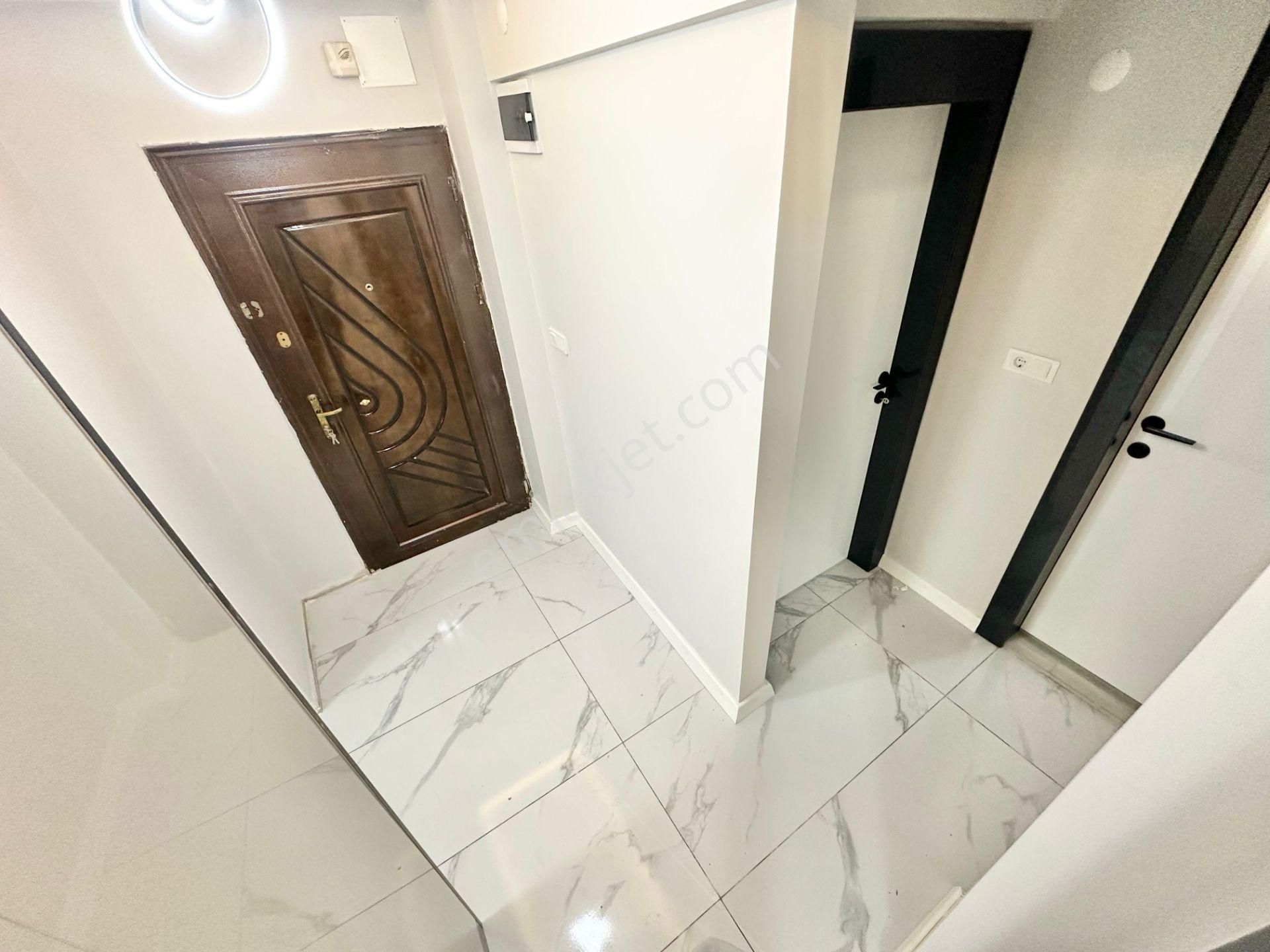 ꧁ay Emlaktan꧂akçay Merkezde Denize Yakın Bahçe Kullanımlı Müstakil Tadında Satılık 2+1 Lüx Daire - Görsel 29