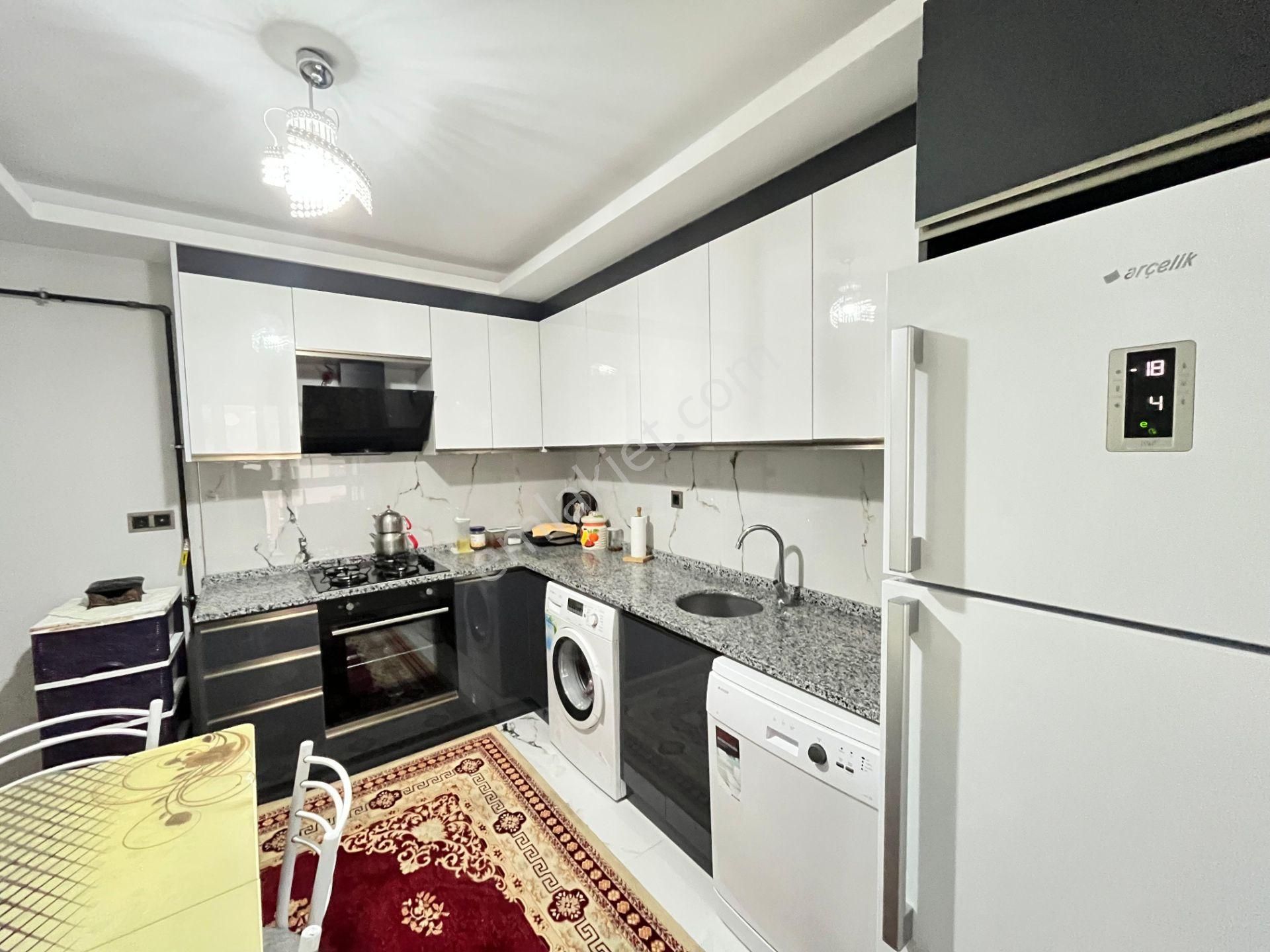 Kent'ten Cadde Üzerinde Full+full Yapılı Masrfsız 3+1 Daire *** - Görsel 3