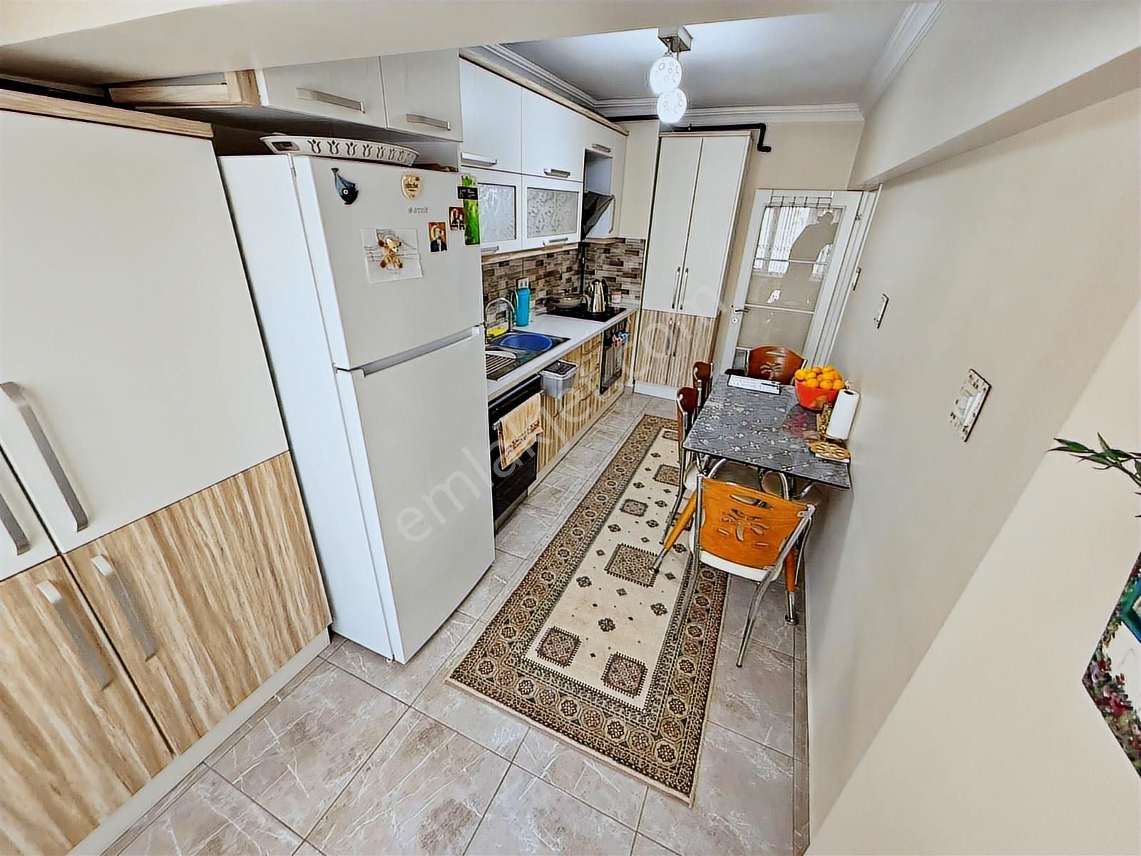 Elvankent'te Sitede 3+1 Asansörlü Ful Yapılı Krediye Uygun Ev - Görsel 11