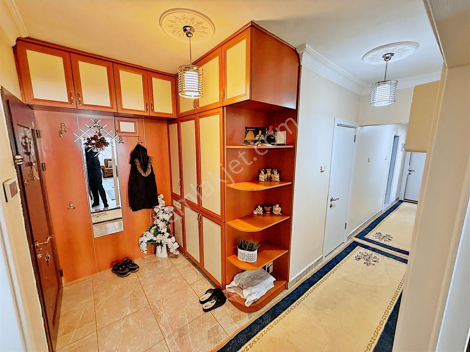 Elvankent'te Sitede 3+1 Asansörlü Ful Yapılı Krediye Uygun Ev - Görsel 34