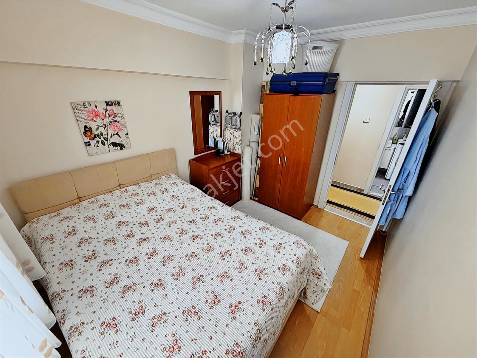 Elvankent'te Sitede 3+1 Asansörlü Ful Yapılı Krediye Uygun Ev - Görsel 5