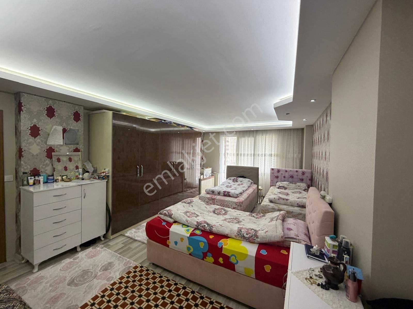 Beylikdüzü Beykent Adnan Kahveci'de Metrobüse Yakın 4+1 200 M2 Satılık Daire - Görsel 10