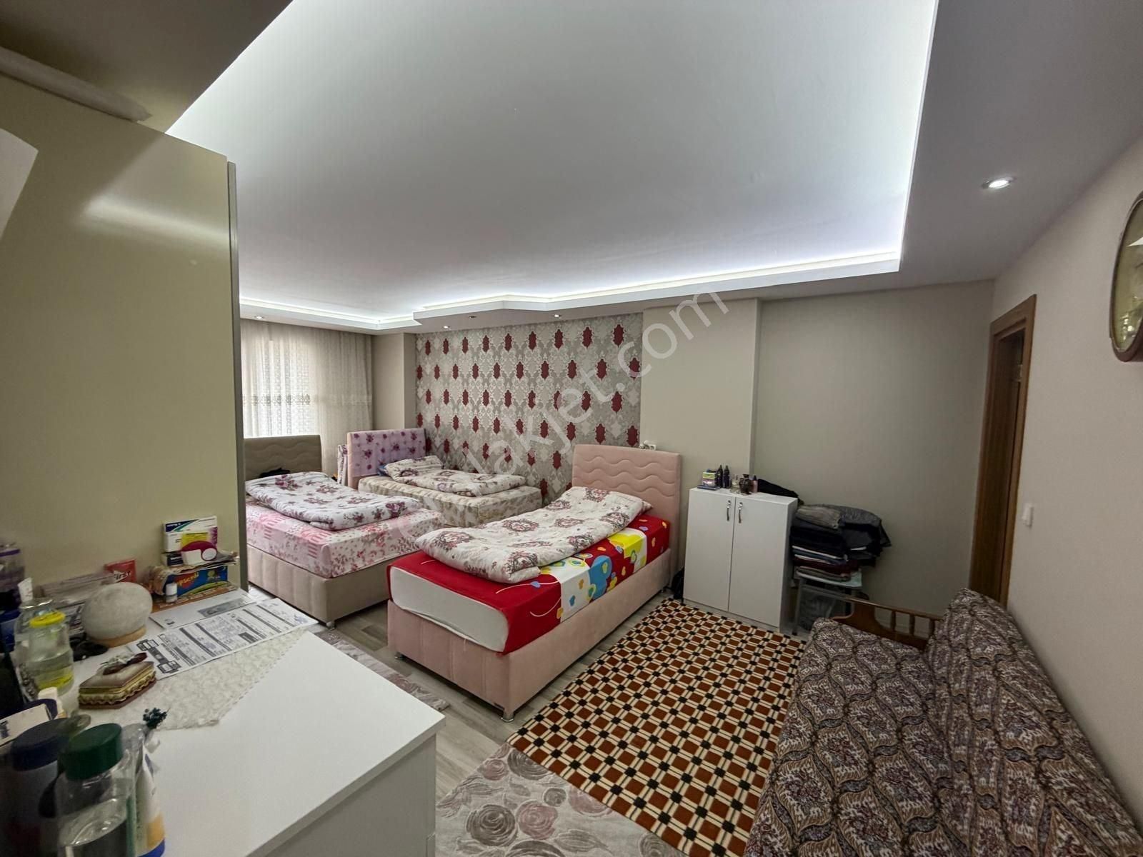 Beylikdüzü Beykent Adnan Kahveci'de Metrobüse Yakın 4+1 200 M2 Satılık Daire - Görsel 8