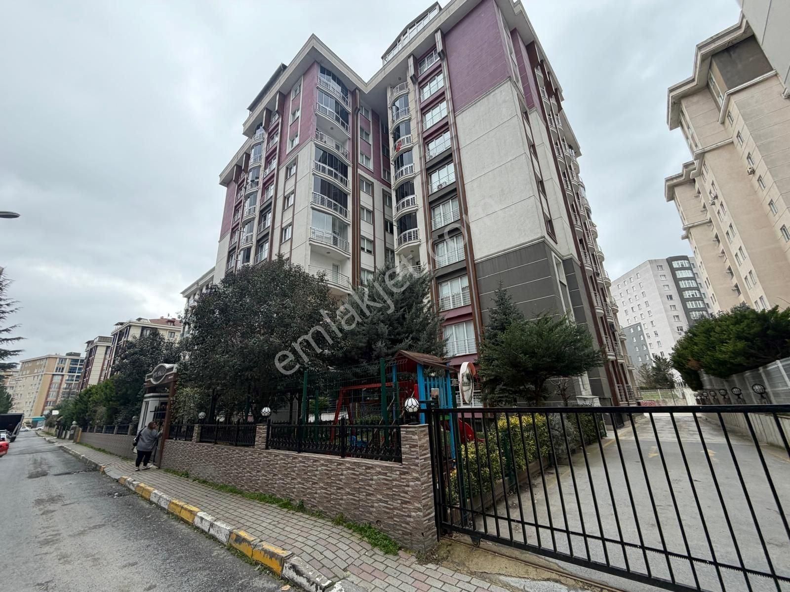 Beylikdüzü Beykent Adnan Kahveci'de Metrobüse Yakın 4+1 200 M2 Satılık Daire - Görsel 35