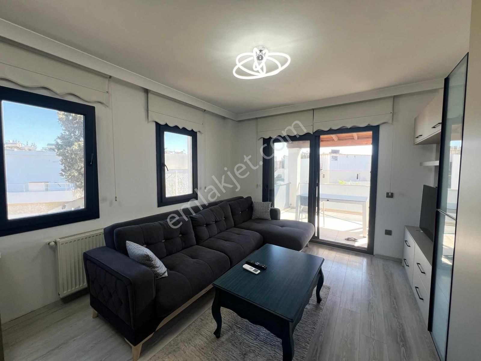 Bodrum Ortakent Yahşi'de Kiralık Denize Sıfır Eşyalı Üst Kat - Görsel 5