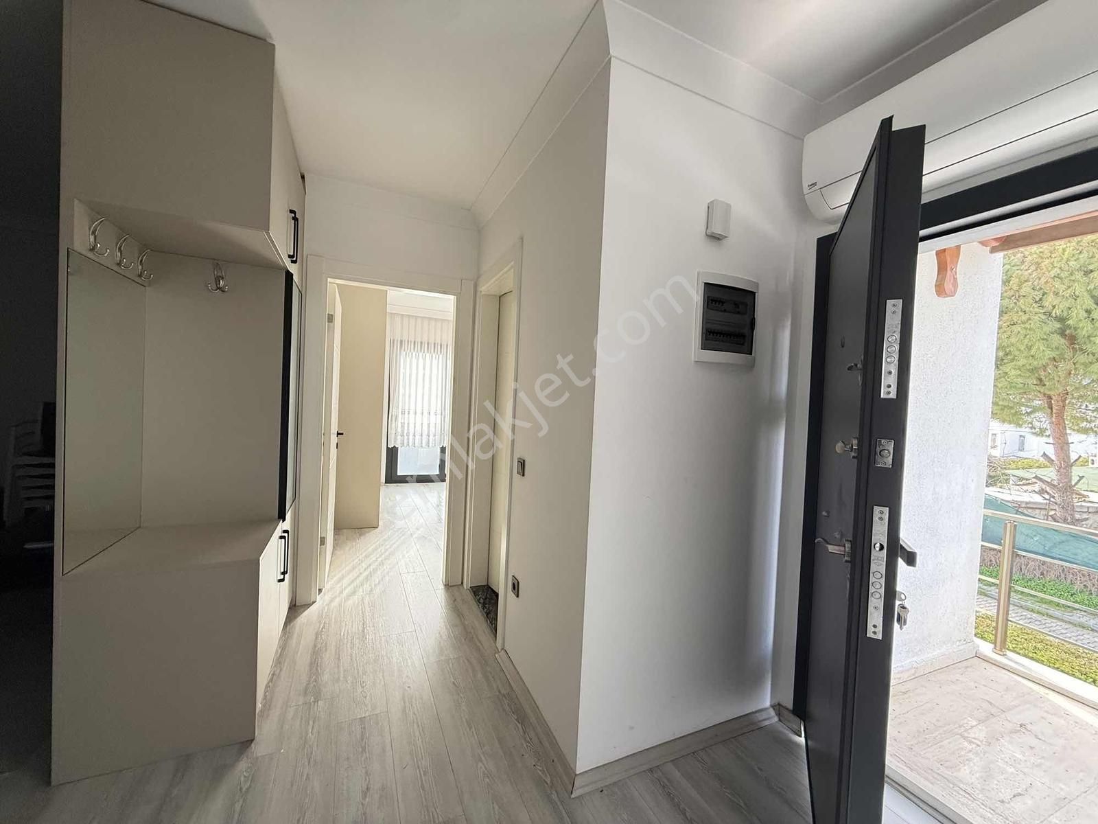 Bodrum Ortakent Yahşi'de Kiralık Denize Sıfır Eşyalı Üst Kat - Görsel 14