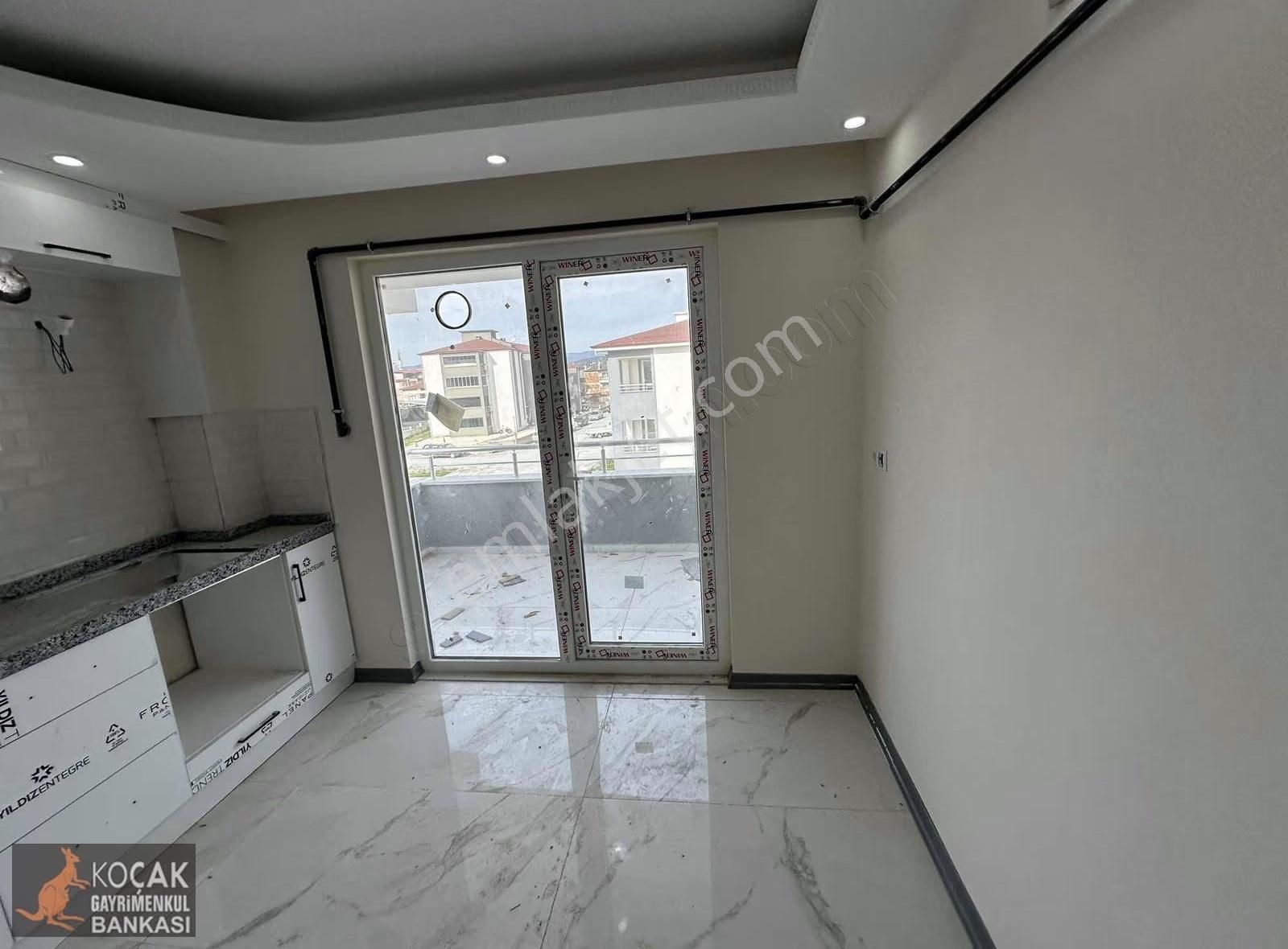 Topkapı Bölgesinde Sıfır Asansörlü 3+1 2.kat Kiralık Daire - Görsel 22