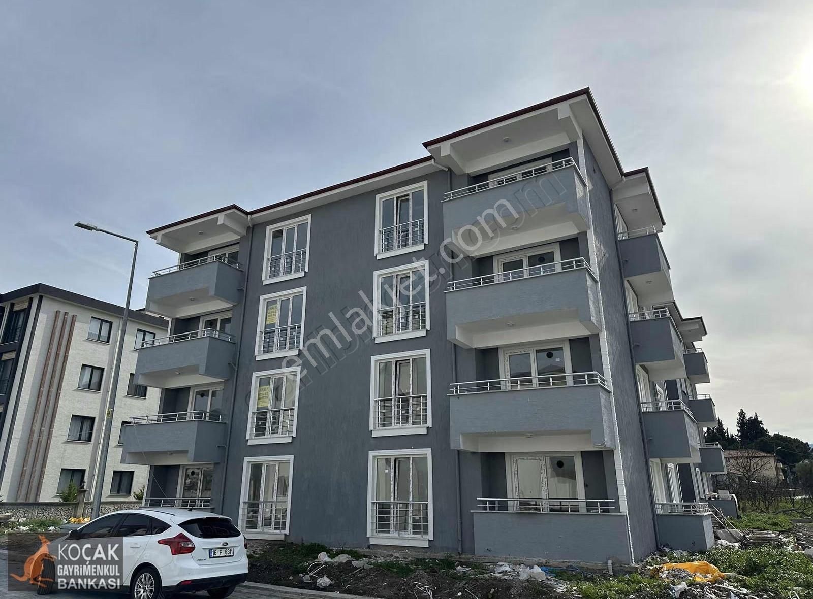 Topkapı Bölgesinde Sıfır Asansörlü 3+1 2.kat Kiralık Daire