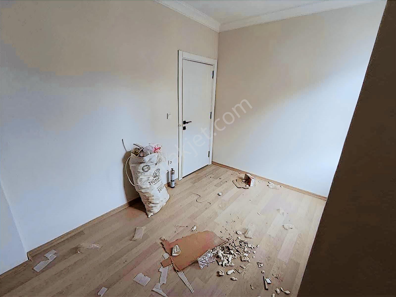 4+1 155 M² Satılık Ara Dubleks Daire Yunus Emre Mah. - Görsel 2