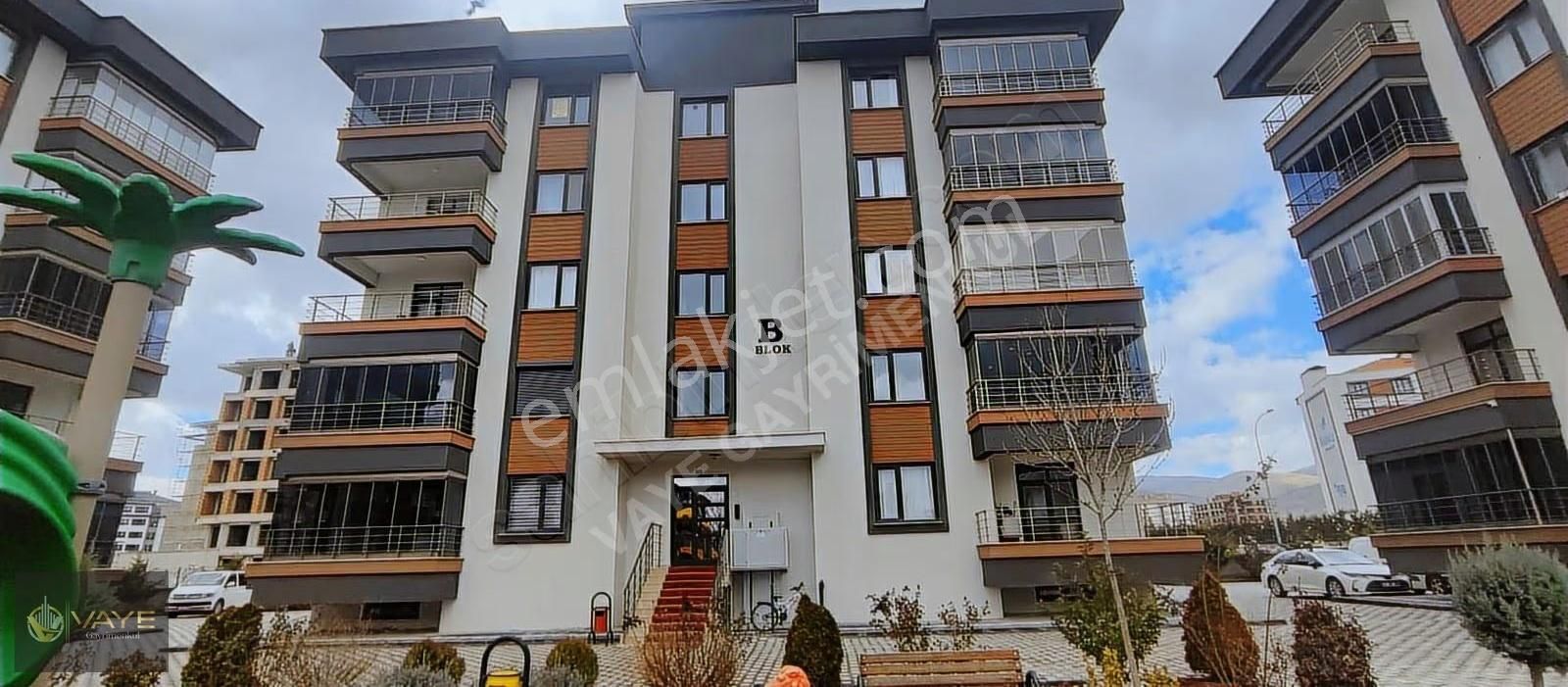 Vaye Gayrimenkul'den İdil Park Sitesi'nde Kiralık 3+1 Daire - Görsel 14