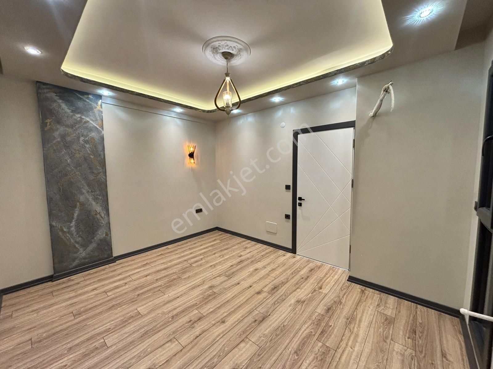 Hisarda Muhteşem 4+1 Villa - Görsel 13