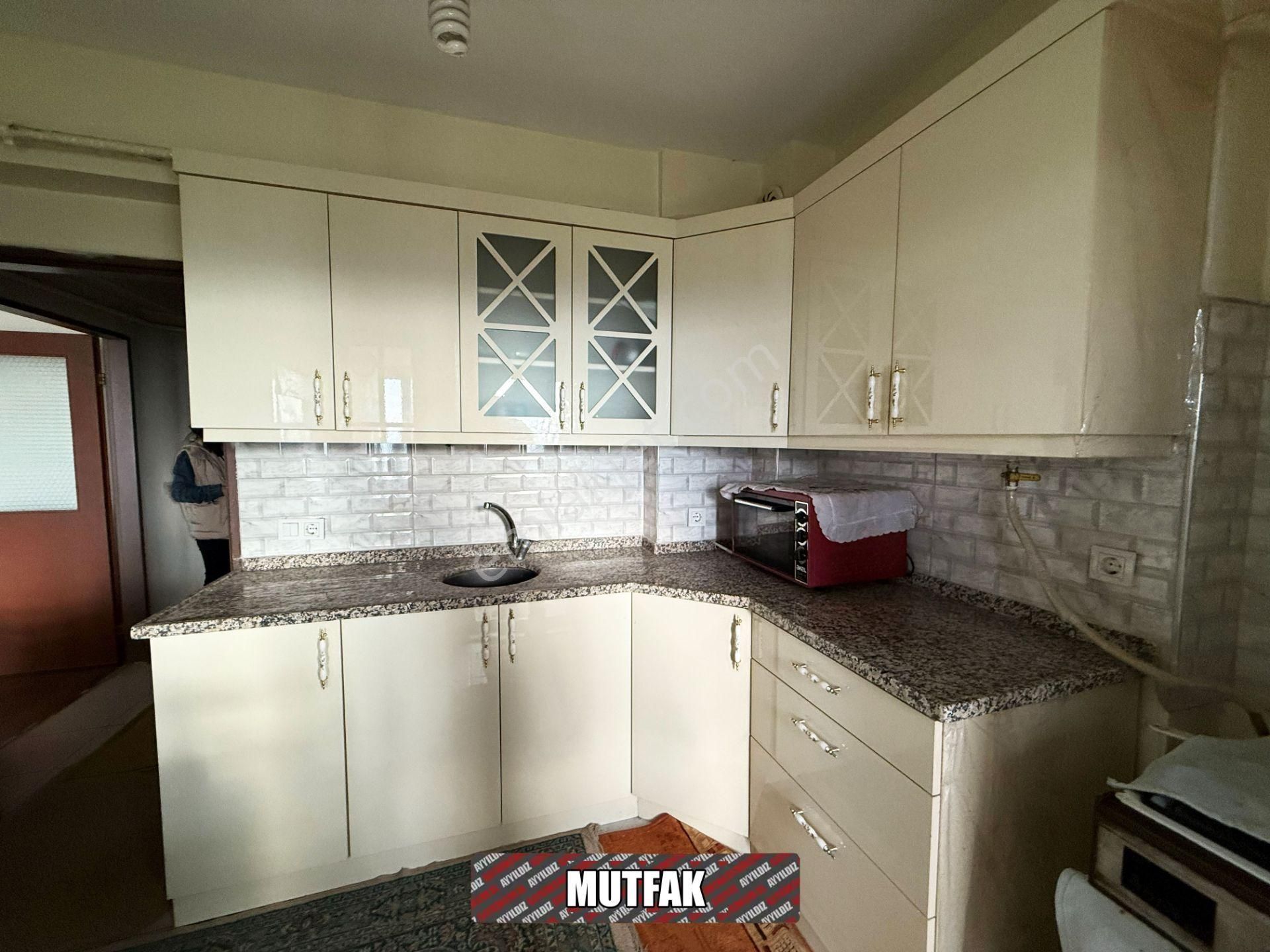 Yeşiltepe Mh | Bahçe Katı 3+1 Kiracısız !! Fırsat Şok Fiyat !! - Görsel 24