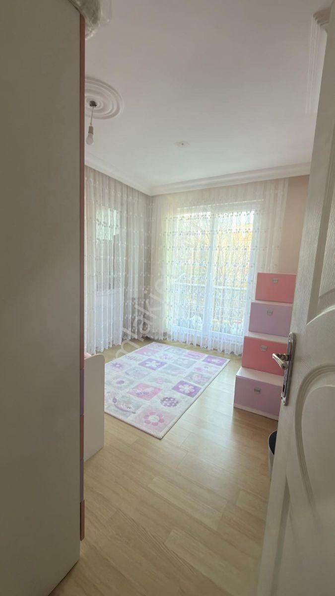 Mevlana Mahallesinde Arakat 3+1,120 M2 - Görsel 23