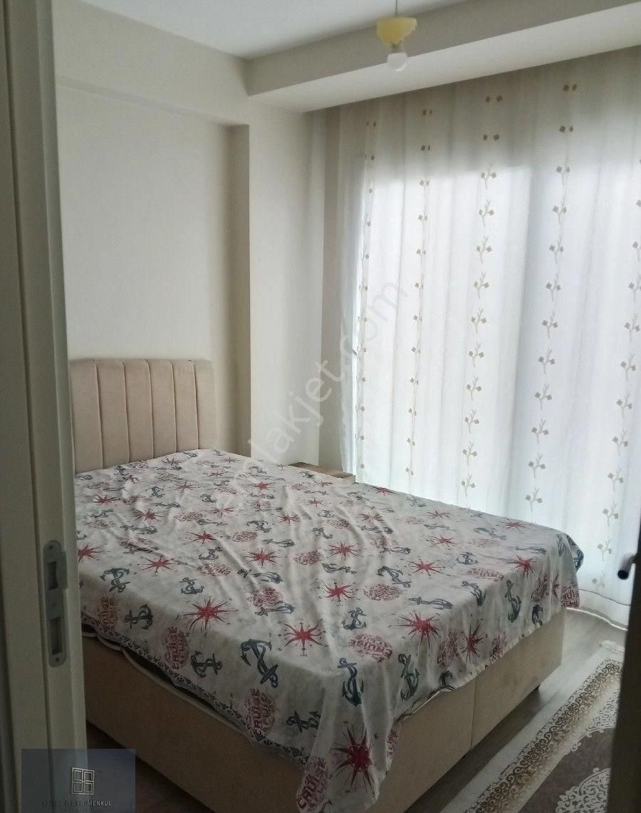 Üniversite Caddesi'nde 1+1 Eşyalı Site İçi Havuzlu Daire - Görsel 13