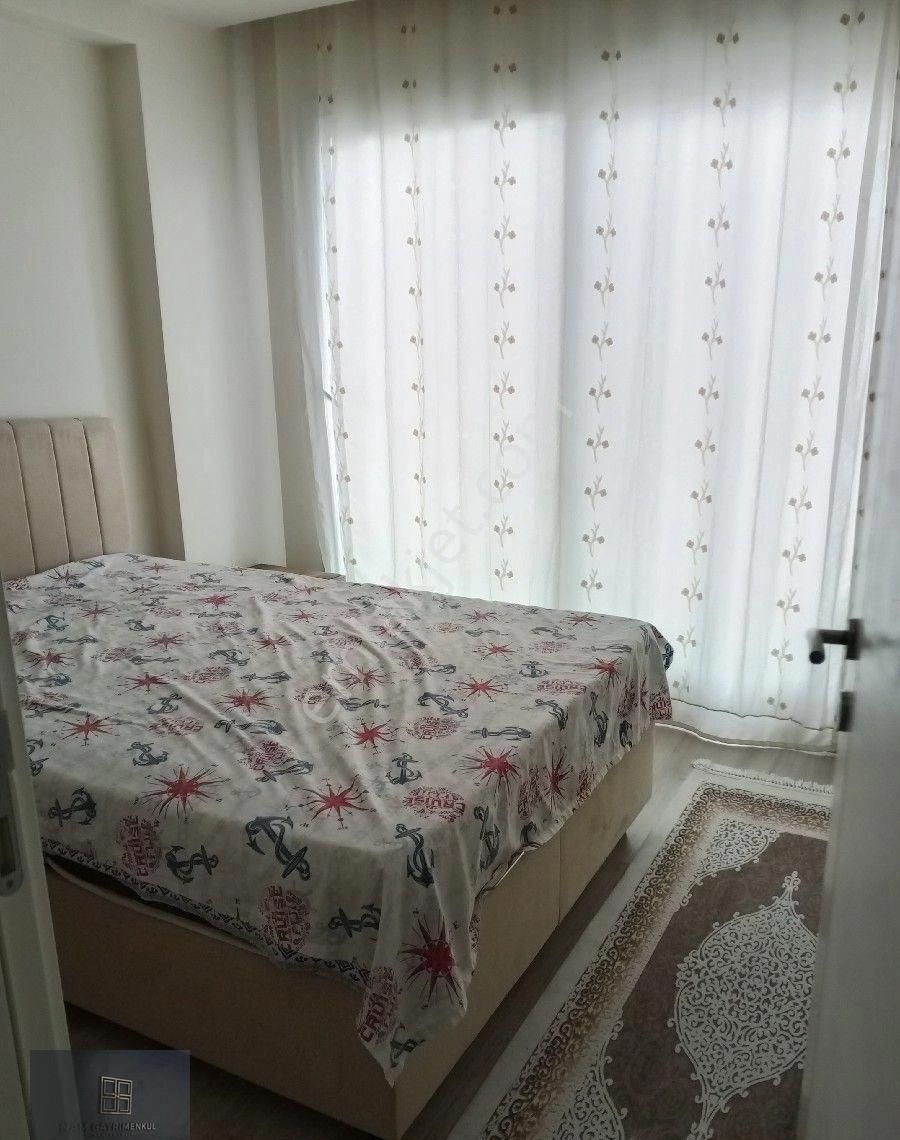Üniversite Caddesi'nde 1+1 Eşyalı Site İçi Havuzlu Daire - Görsel 14
