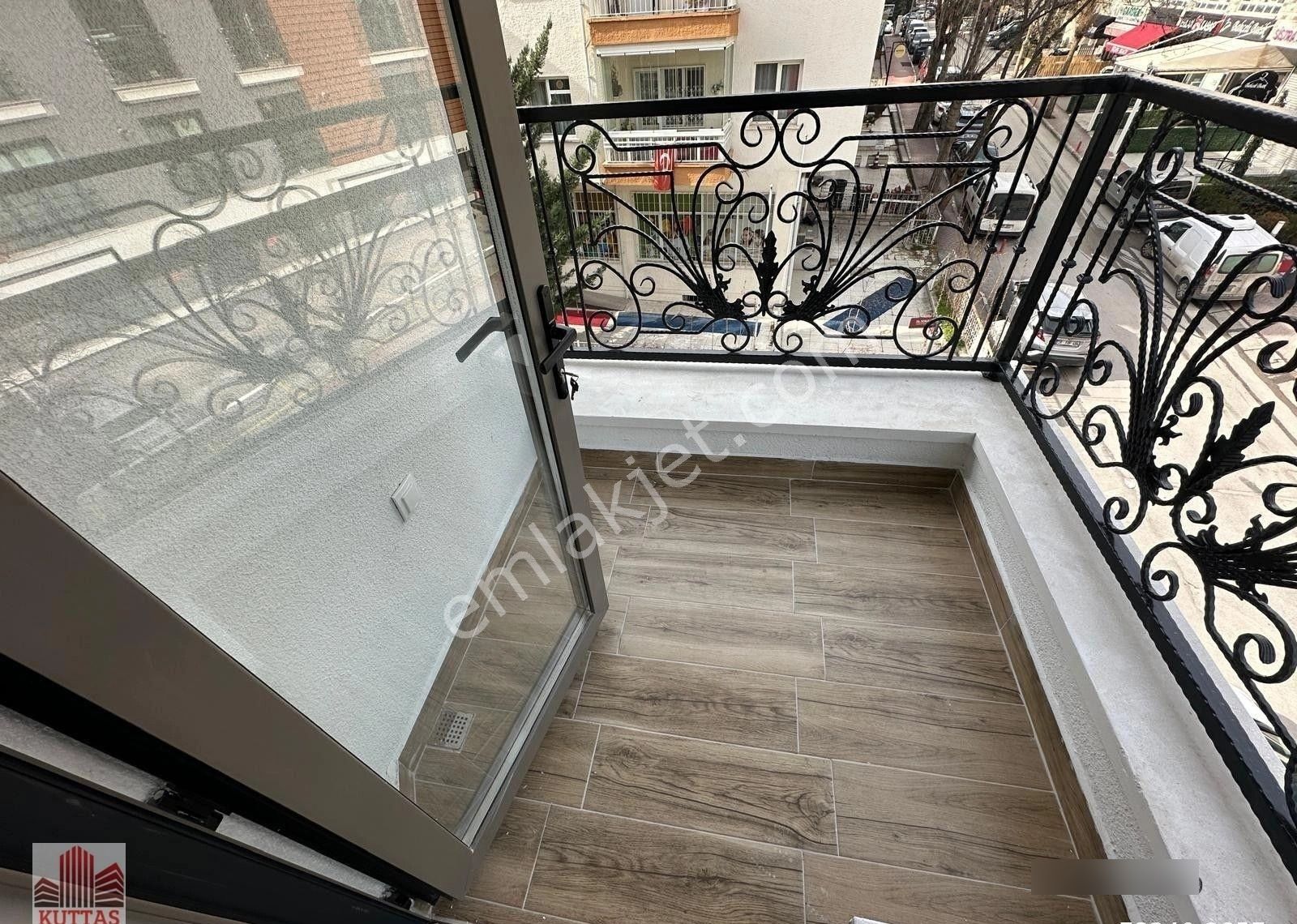 Kuttaş'tan Fırsat! Ara Katta Ultra Lüks 150m2 3+1 Satılık Daire - Görsel 24