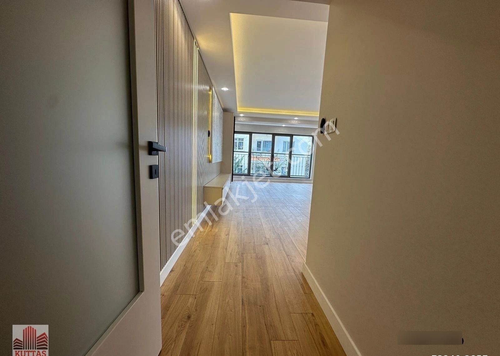 Kuttaş'tan Fırsat! Ara Katta Ultra Lüks 150m2 3+1 Satılık Daire - Görsel 3