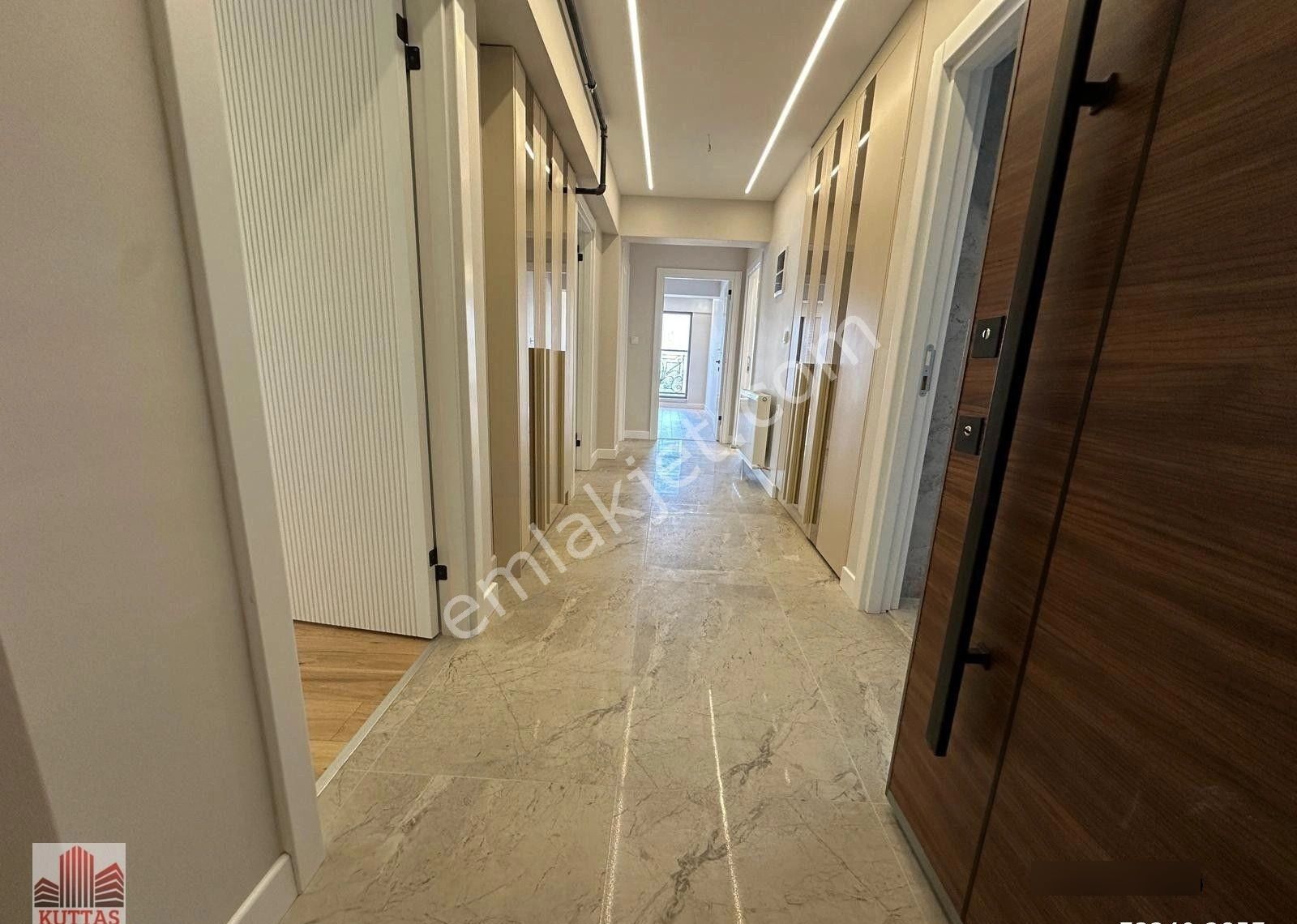 Kuttaş'tan Fırsat! Ara Katta Ultra Lüks 150m2 3+1 Satılık Daire - Görsel 35