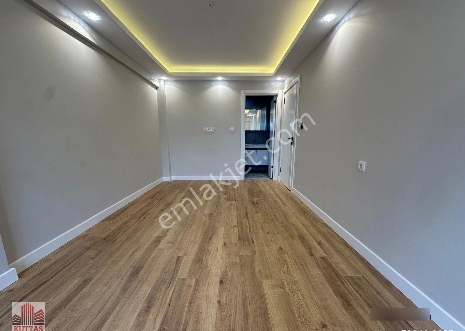 Kuttaş'tan Fırsat! Ara Katta Ultra Lüks 150m2 3+1 Satılık Daire - Görsel 5