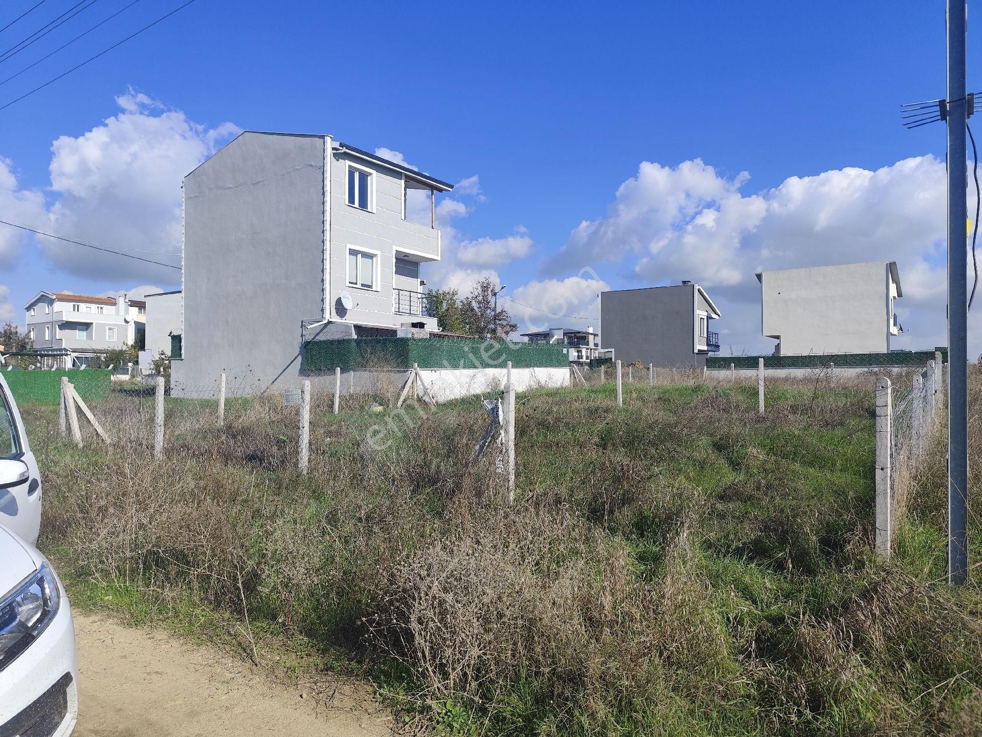 140 Metre İmarlı Arsa - Görsel 4