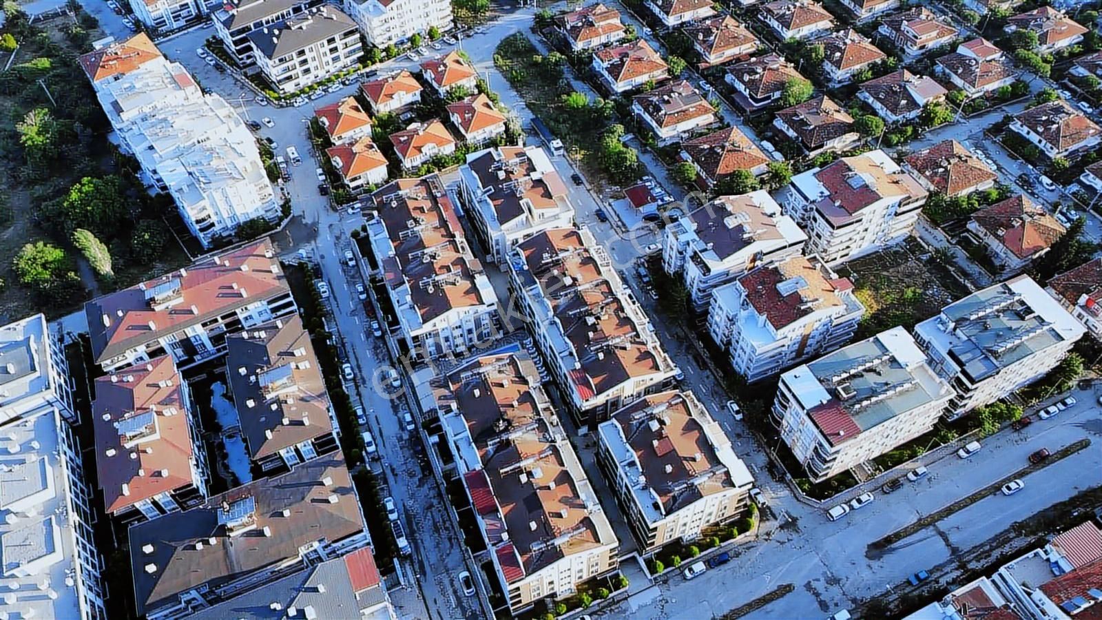 Lüks Sitede 3+1 Dubleks Daire-asansörlü, Kapalı Otoparklı - Görsel 13