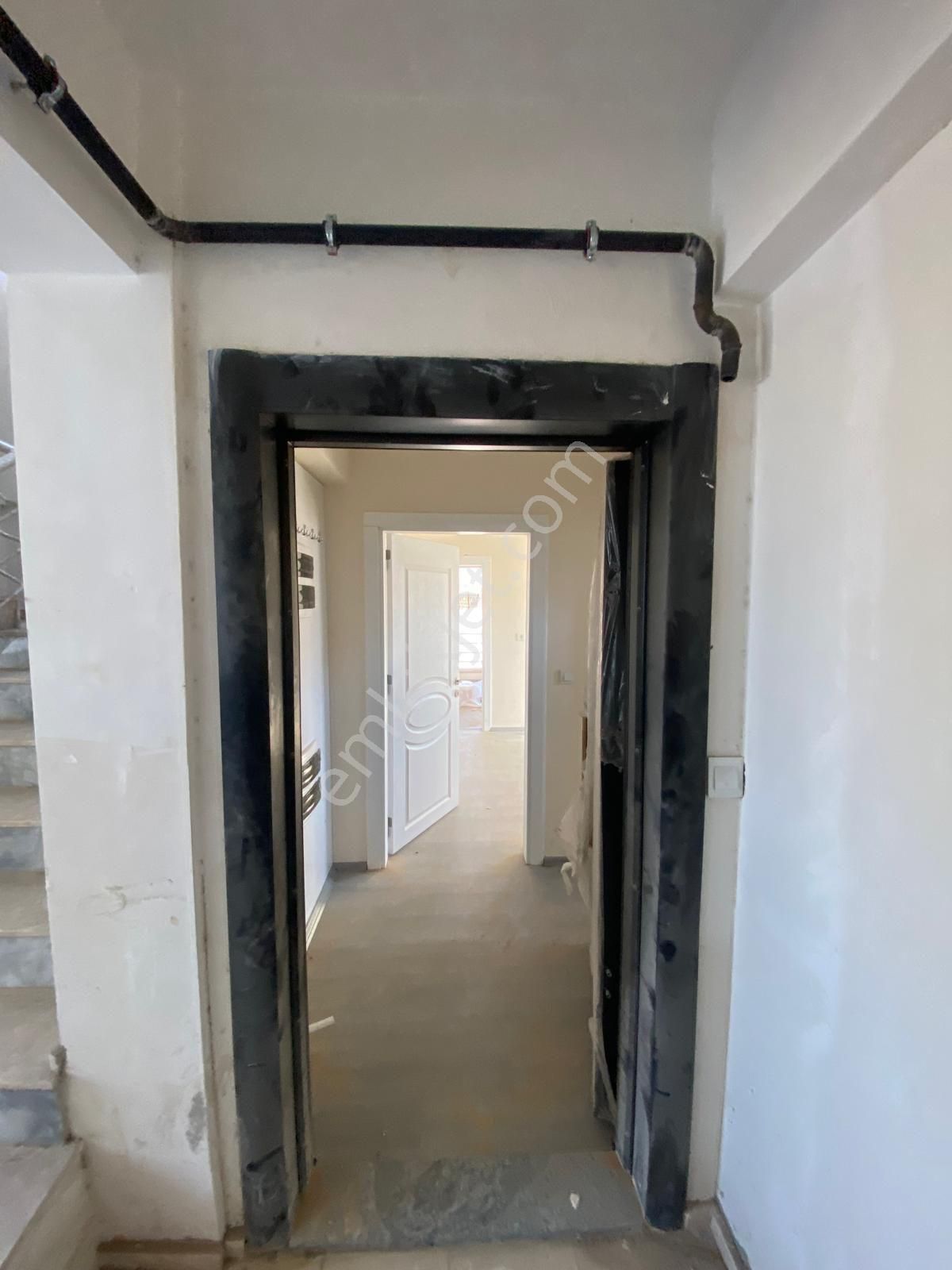 Bayramyeri'ne Devlet Hastanesine Yürüme Mesafesinde Yüksek Kira Getirili 14 Adet Apart