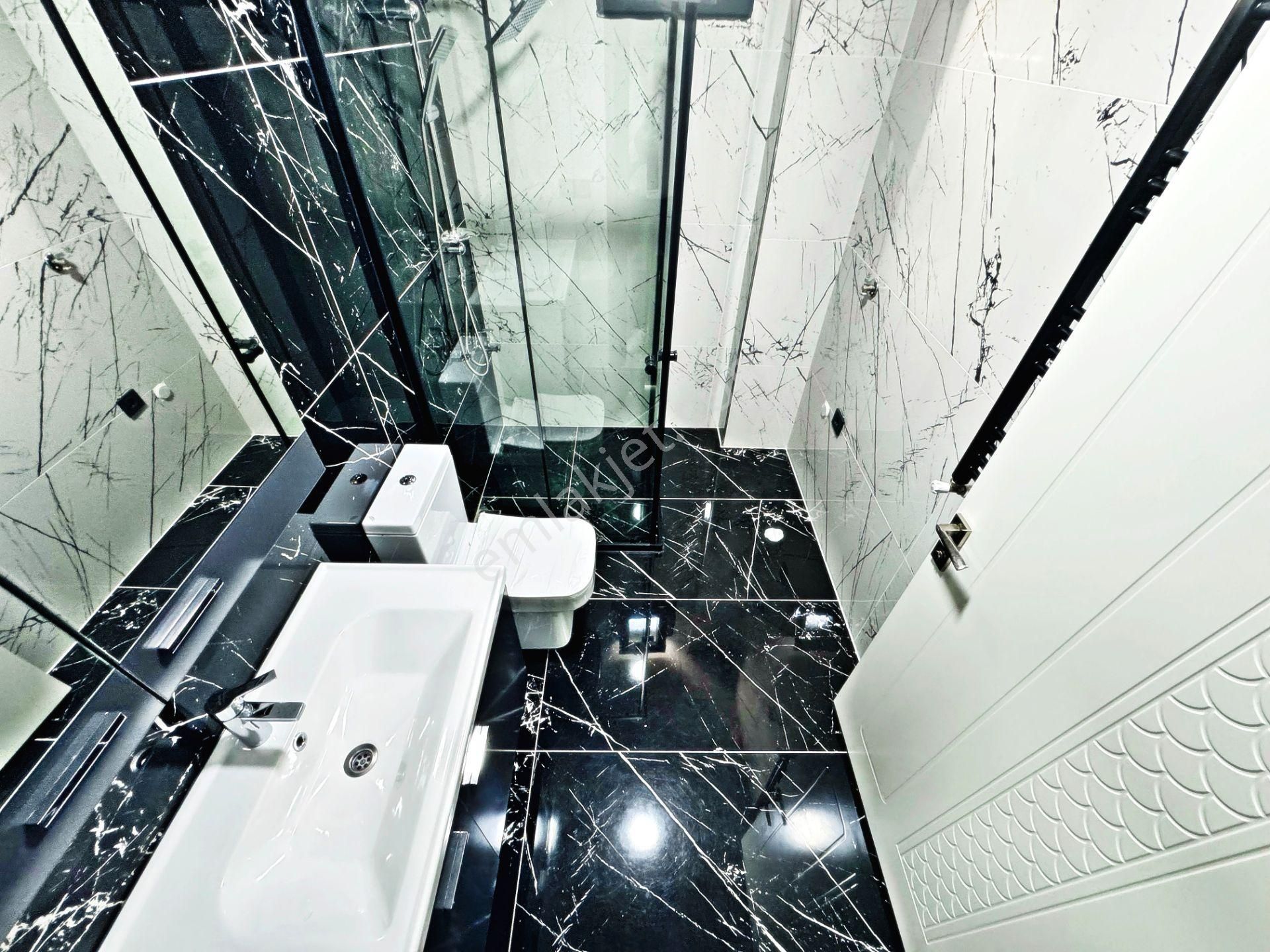 🔵🔵aktiften Akçayda Merkezi Konumda Yaz Kış Keyifli Cam Balkonu Ön Cephe Arakat Lüx 2+1 Daire - Görsel 30