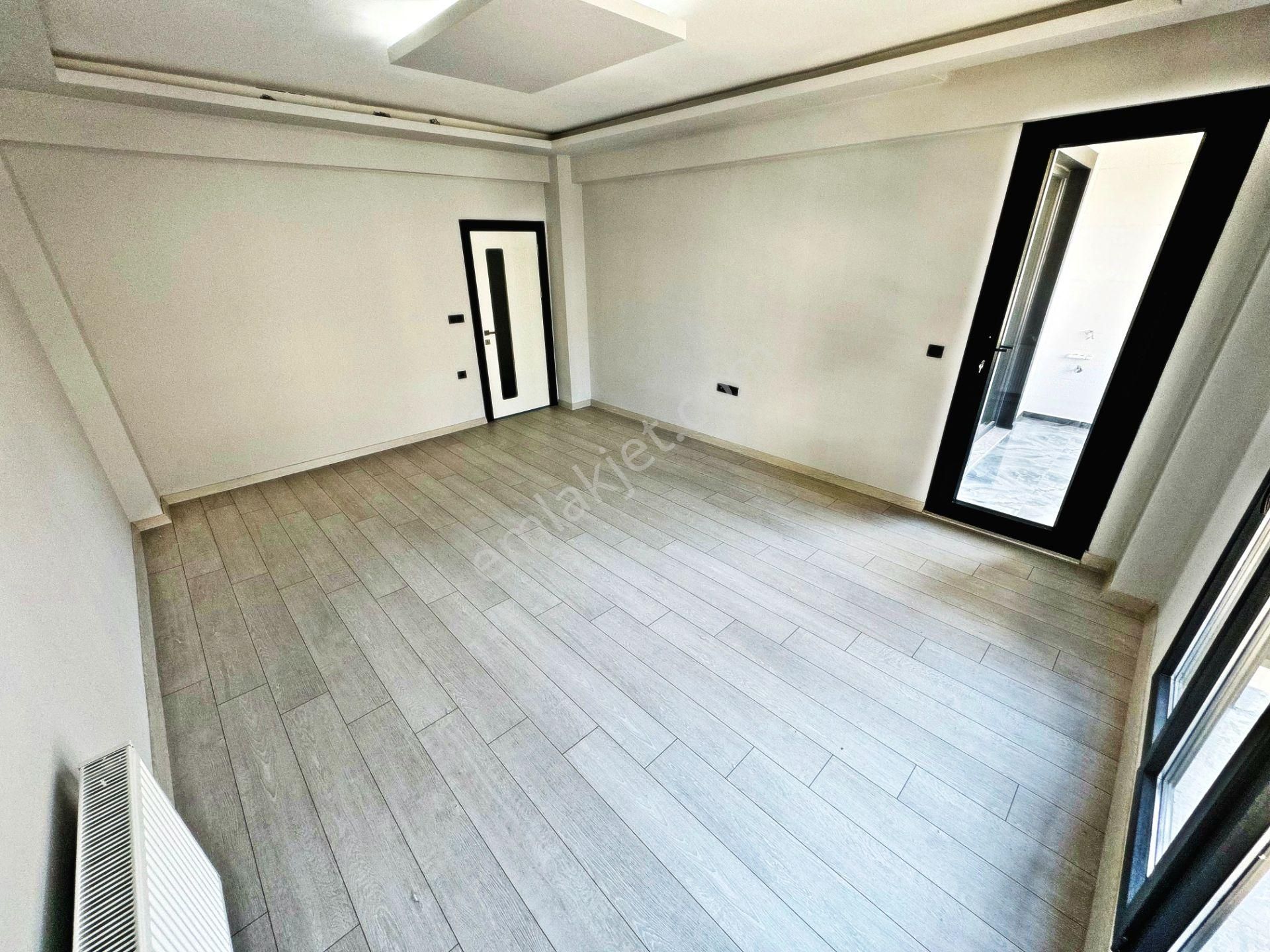 🔵🔵aktiften Akçayda Merkezi Konumda Yaz Kış Keyifli Cam Balkonu Ön Cephe Arakat Lüx 2+1 Daire - Görsel 12