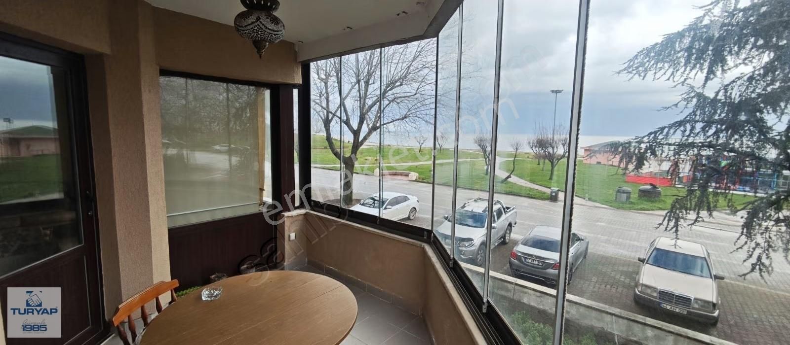 Deniz Manzaralı Eşyalı Kiralık 3+1 Daire - Görsel 3