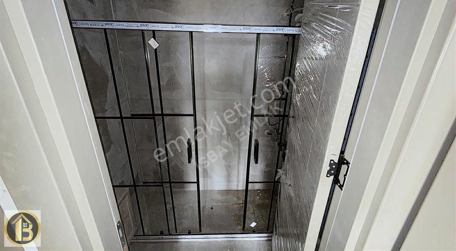 Ana Caddeye Sıfır Satılık Ultra Lüks 3+1 Daireler İsbay Emlak'ta - Görsel 15